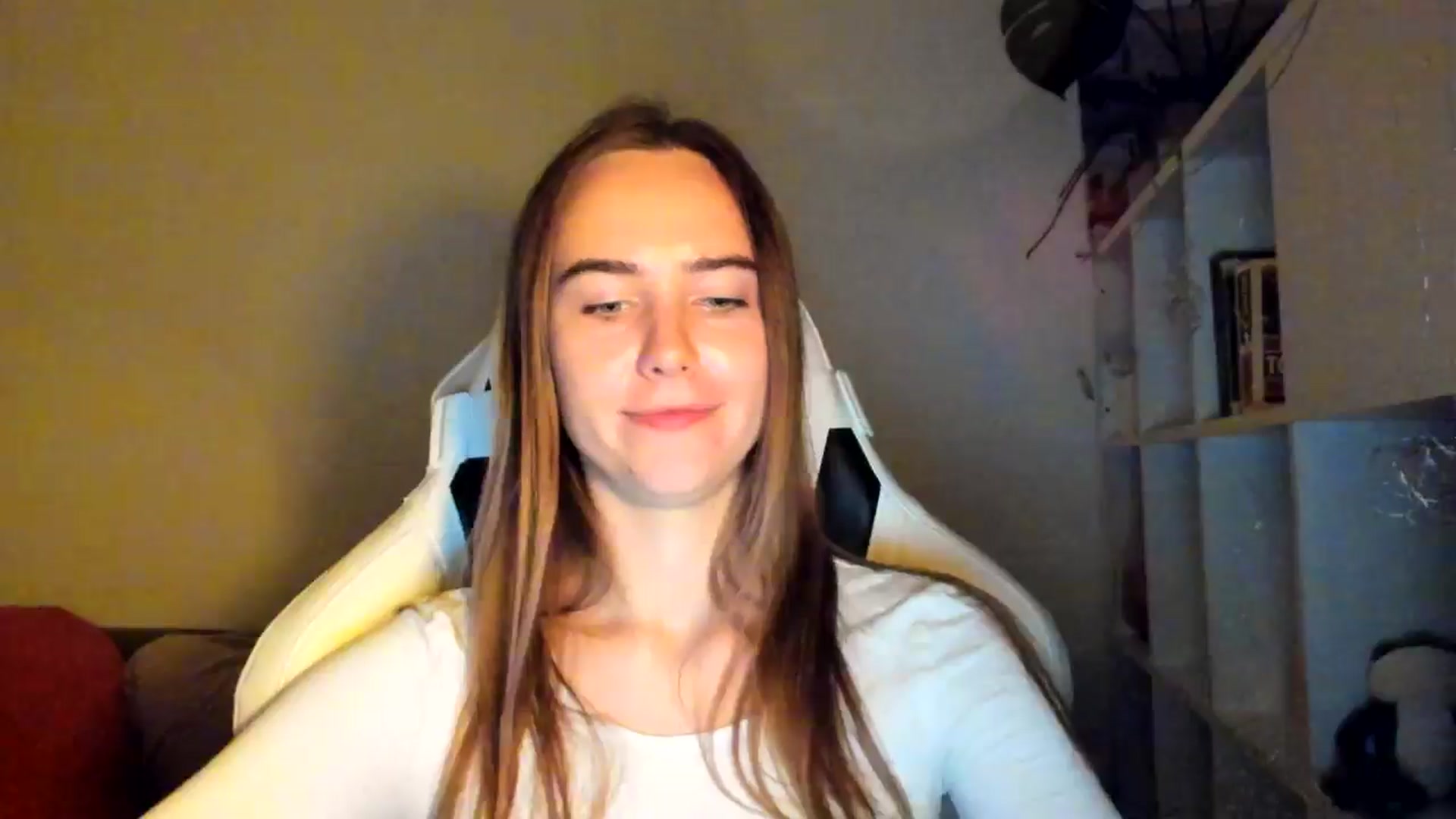 Gallery image thumbnail from OhAlisa's myfreecams stream on, 10/09/2025, 16:34 image 19 of 20