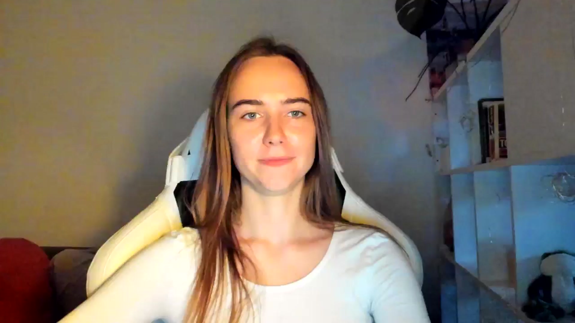 Gallery image thumbnail from OhAlisa's myfreecams stream on, 10/09/2025, 16:34 image 12 of 20