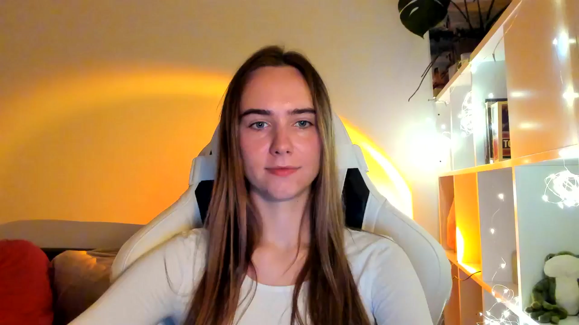 Gallery image thumbnail from OhAlisa's myfreecams stream on, 10/09/2025, 18:13 image 2 of 20