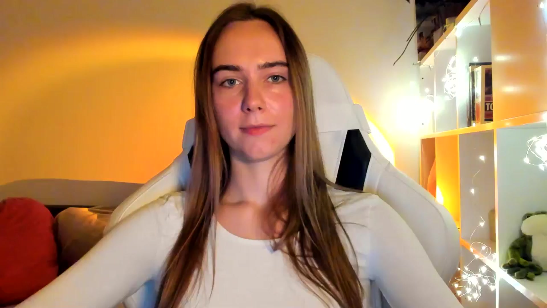 Gallery image thumbnail from OhAlisa's myfreecams stream on, 10/09/2025, 18:13 image 9 of 20