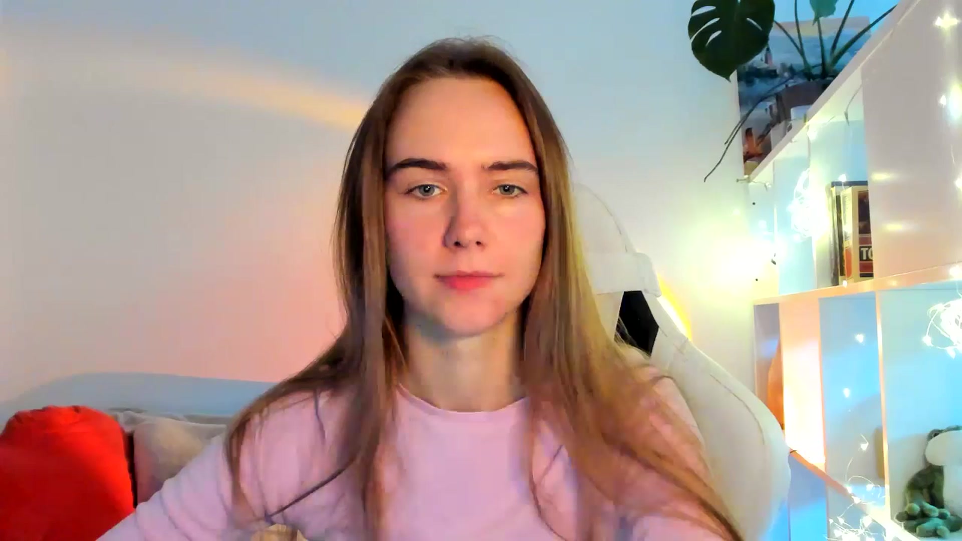 Gallery image thumbnail from OhAlisa's myfreecams stream on, 10/10/2025, 15:35 image 17 of 20