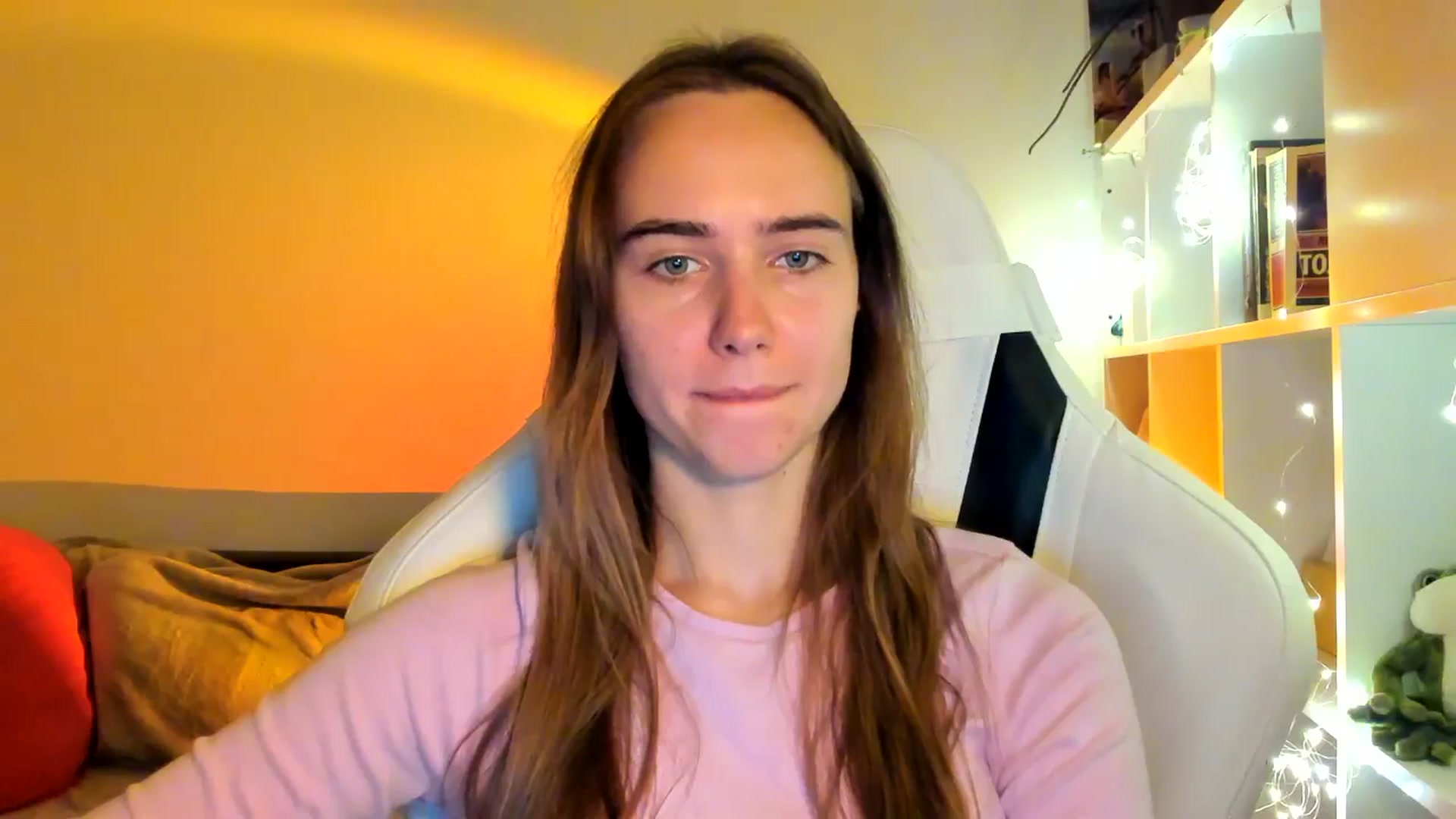 Gallery image thumbnail from OhAlisa's myfreecams stream on, 10/11/2025, 18:10 image 9 of 20