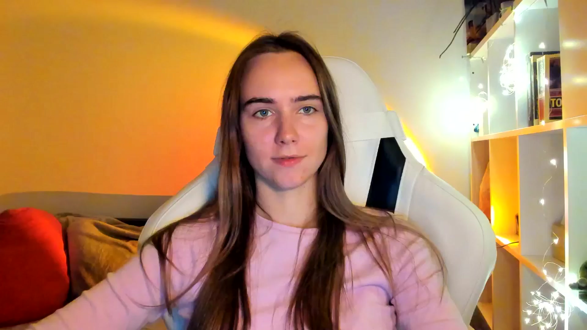 Gallery image thumbnail from OhAlisa's myfreecams stream on, 10/11/2025, 19:52 image 5 of 20