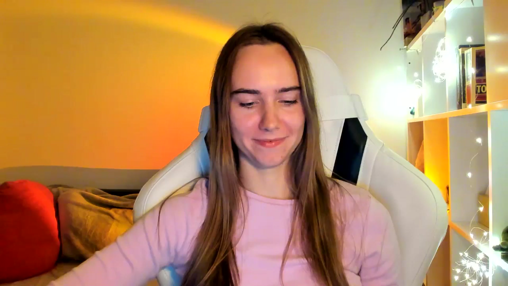 Gallery image thumbnail from OhAlisa's myfreecams stream on, 10/11/2025, 19:52 image 15 of 20