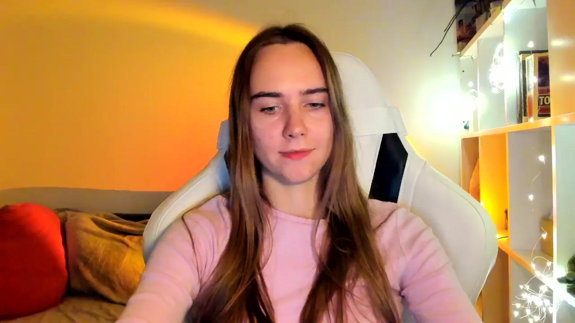 Gallery image thumbnail from OhAlisa's myfreecams stream on, 10/11/2025, 19:52 image 10 of 20