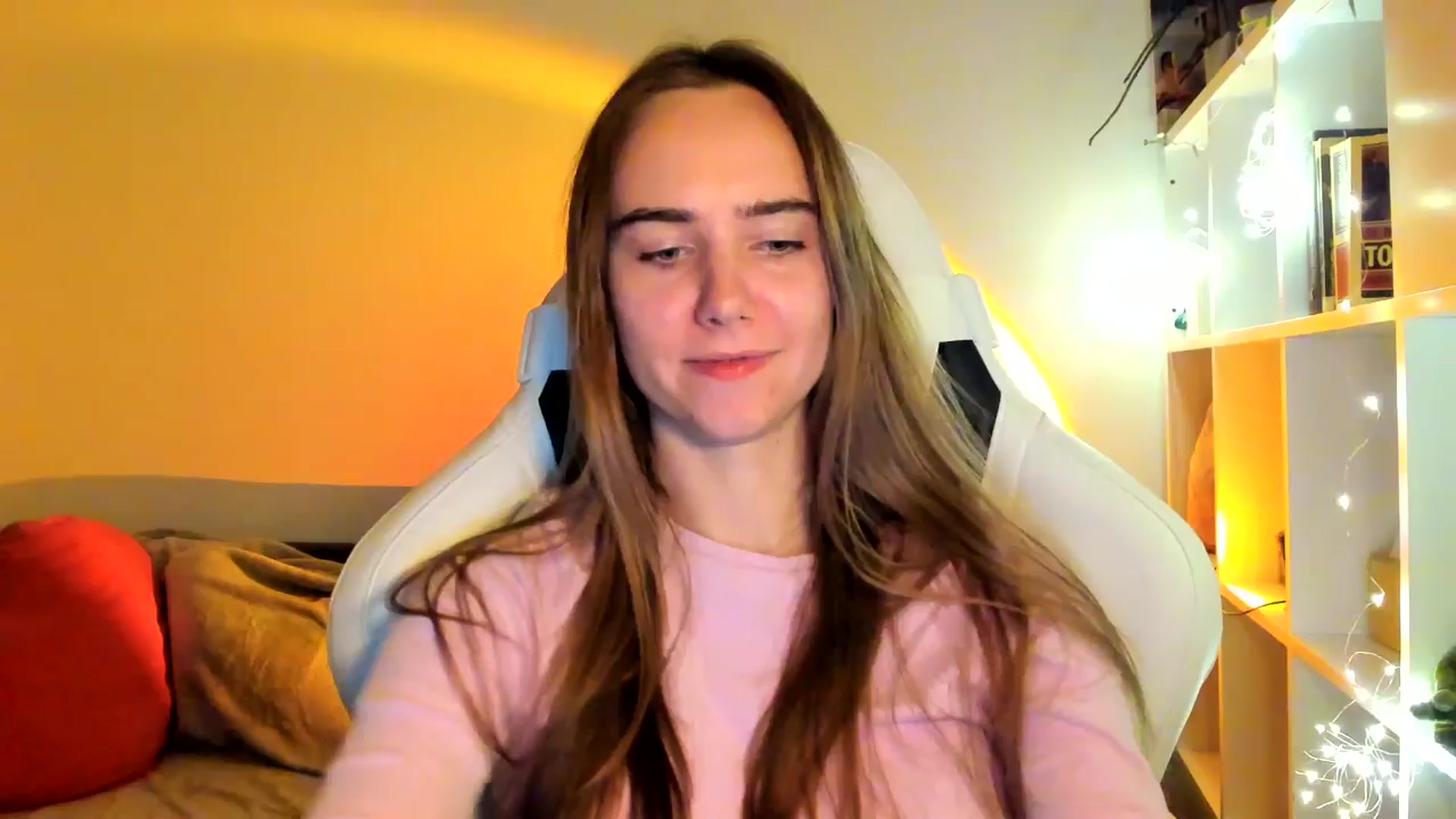 Gallery image thumbnail from OhAlisa's myfreecams stream on, 10/11/2025, 19:52 image 8 of 20