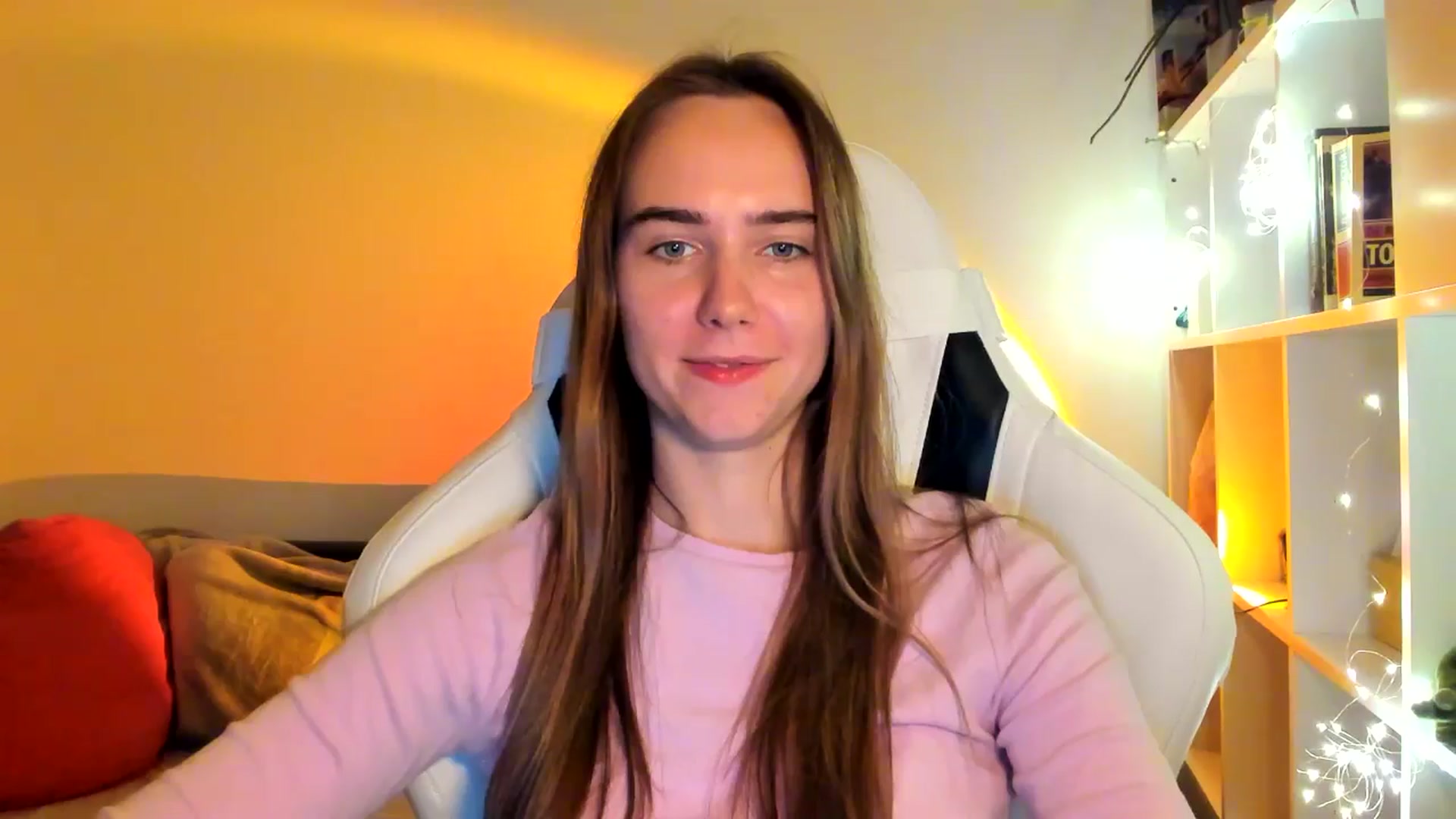 Gallery image thumbnail from OhAlisa's myfreecams stream on, 10/11/2025, 19:52 image 3 of 20