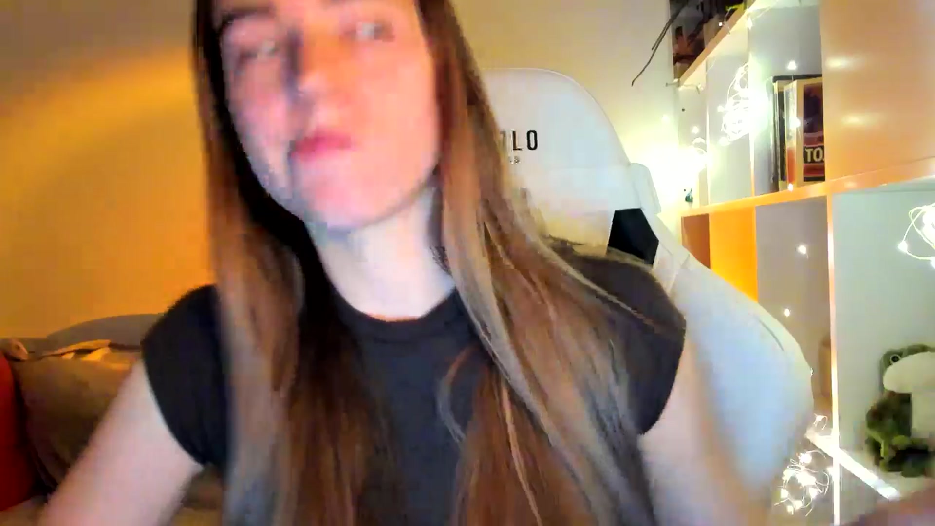 Gallery image thumbnail from OhAlisa's myfreecams stream on, 10/13/2025, 18:36 image 2 of 20