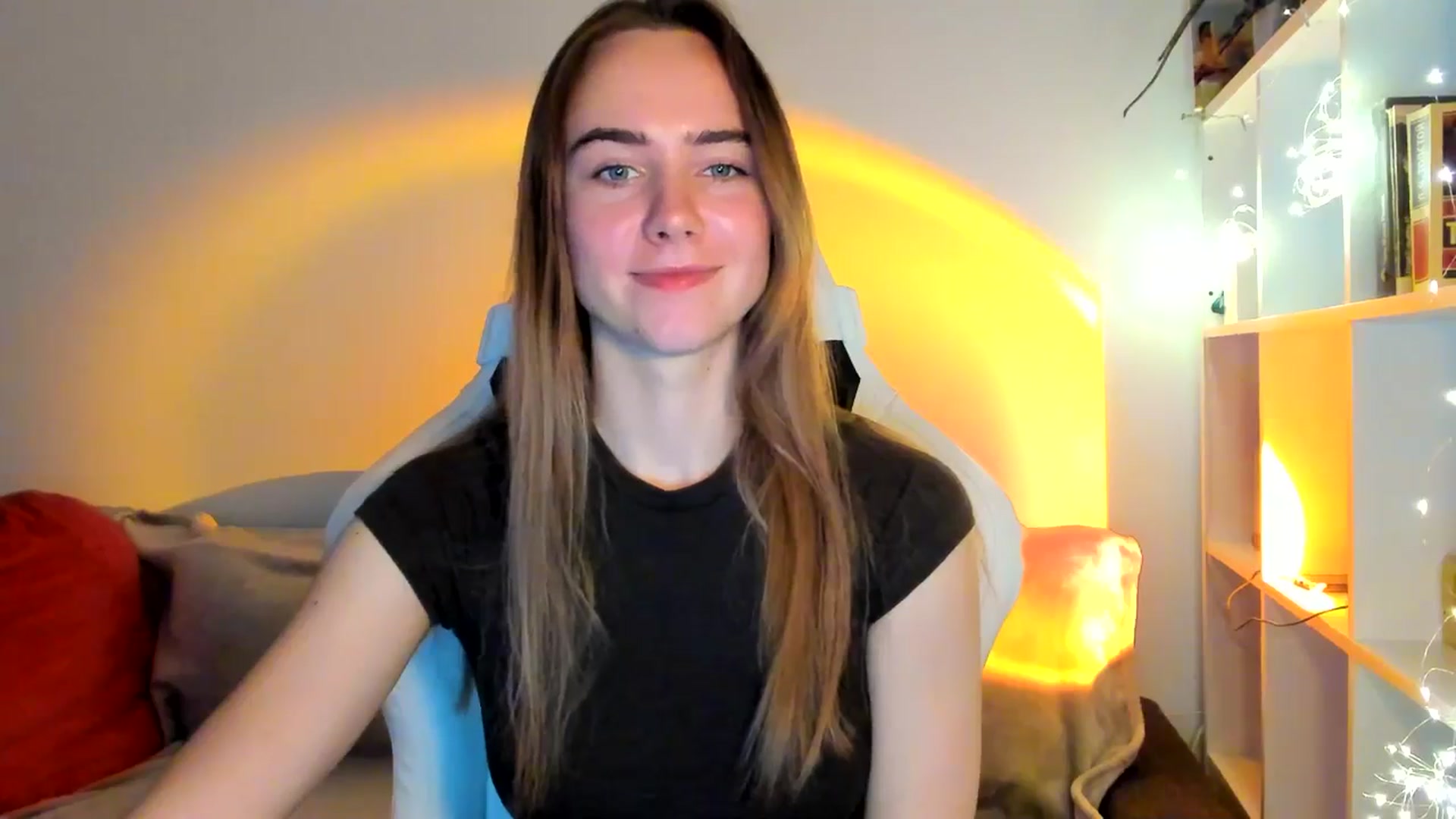 Gallery image thumbnail from OhAlisa's myfreecams stream on, 10/14/2025, 14:36 image 20 of 20