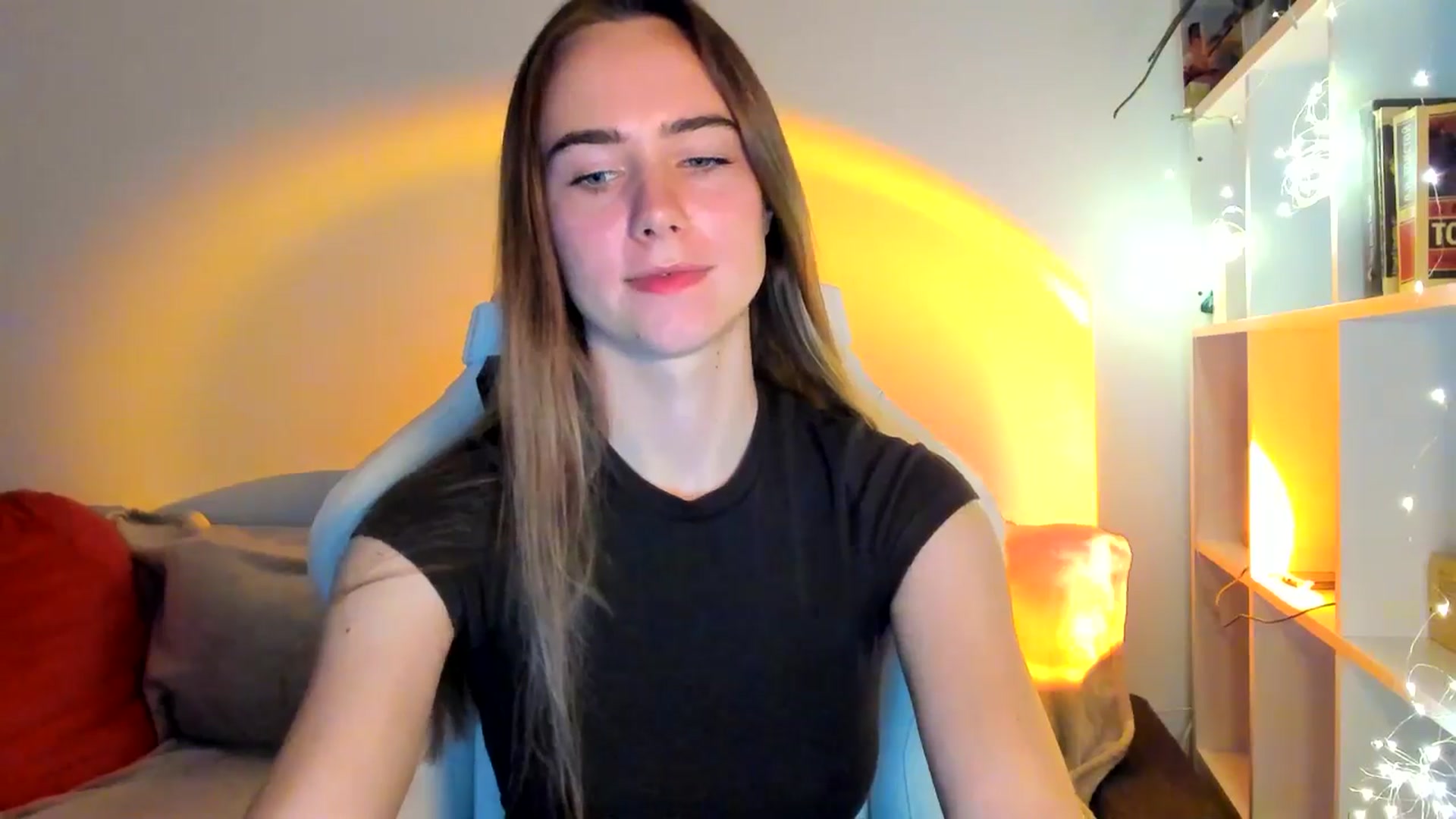 Gallery image thumbnail from OhAlisa's myfreecams stream on, 10/14/2025, 14:36 image 13 of 20