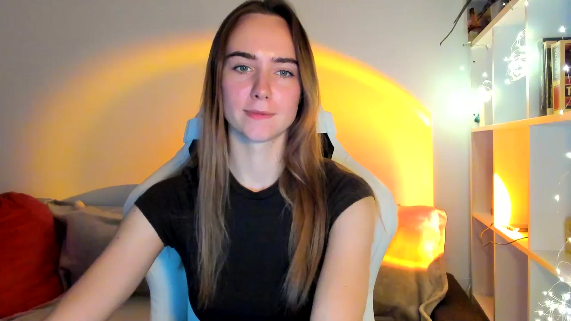 Gallery image thumbnail from OhAlisa's myfreecams stream on, 10/14/2025, 14:36 image 19 of 20