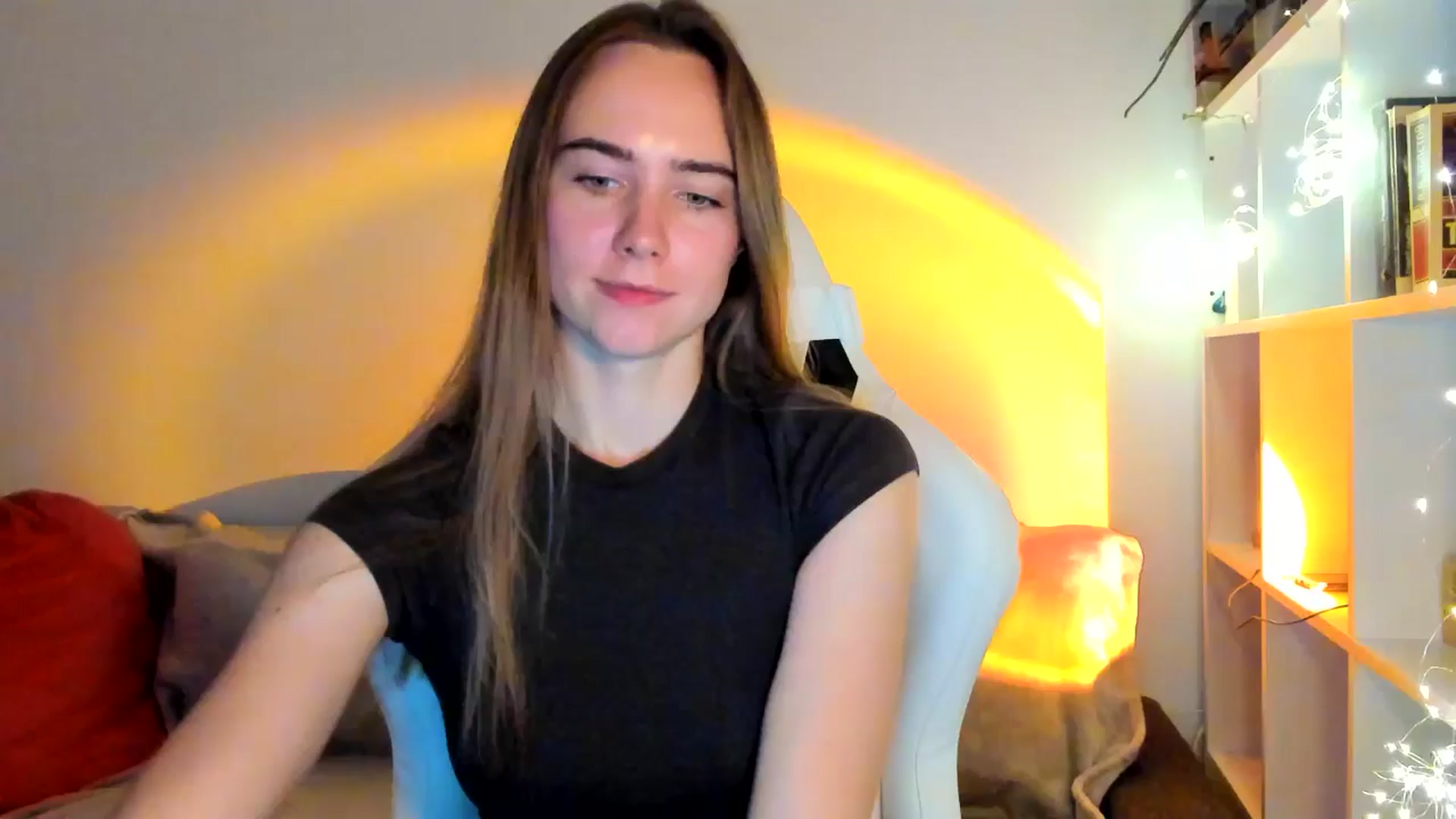 Gallery image thumbnail from OhAlisa's myfreecams stream on, 10/14/2025, 14:36 image 15 of 20