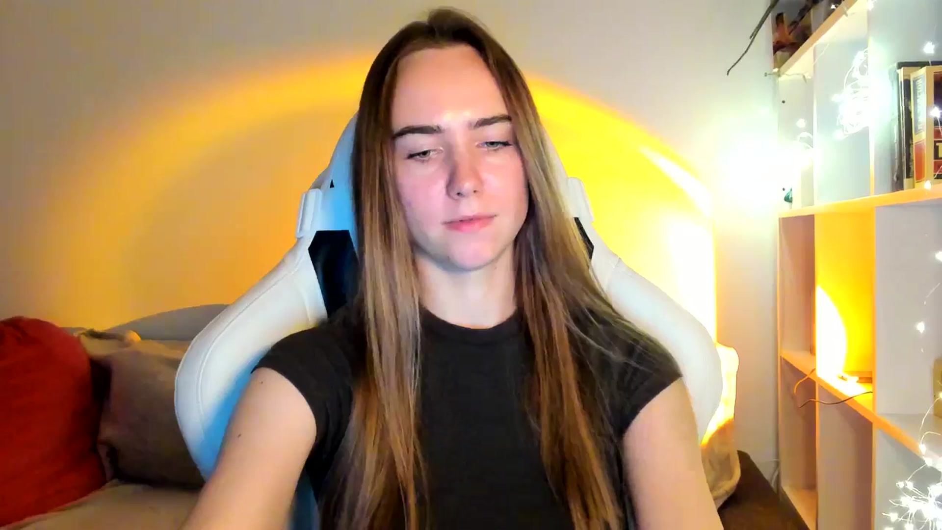 Gallery image thumbnail from OhAlisa's myfreecams stream on, 10/14/2025, 15:18 image 11 of 20
