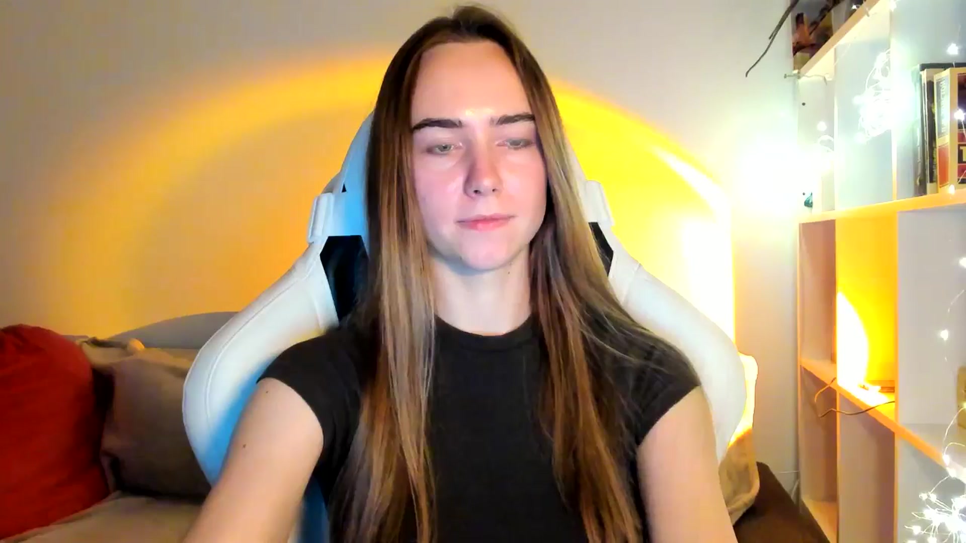 Gallery image thumbnail from OhAlisa's myfreecams stream on, 10/14/2025, 15:18 image 9 of 20