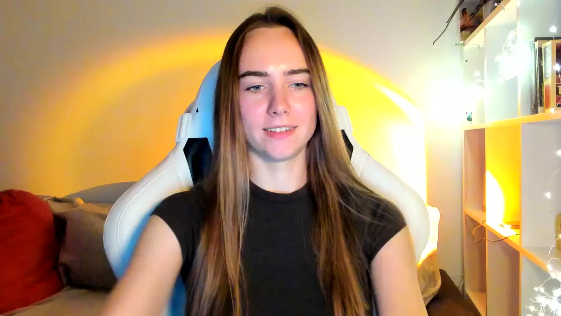 Gallery image thumbnail from OhAlisa's myfreecams stream on, 10/14/2025, 15:18 image 12 of 20