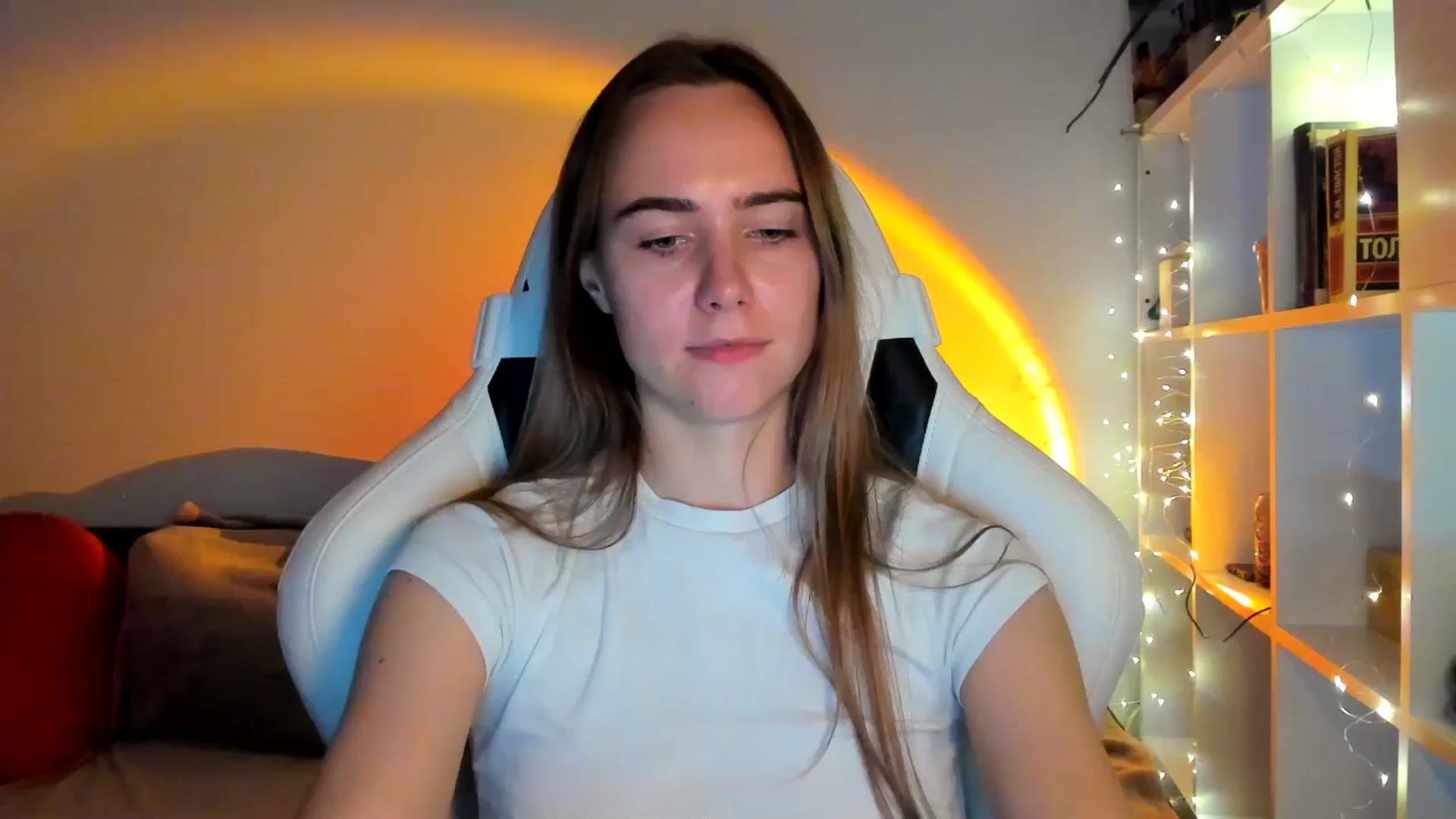 Gallery image thumbnail from OhAlisa's myfreecams stream on, 10/15/2025, 16:36 image 7 of 20