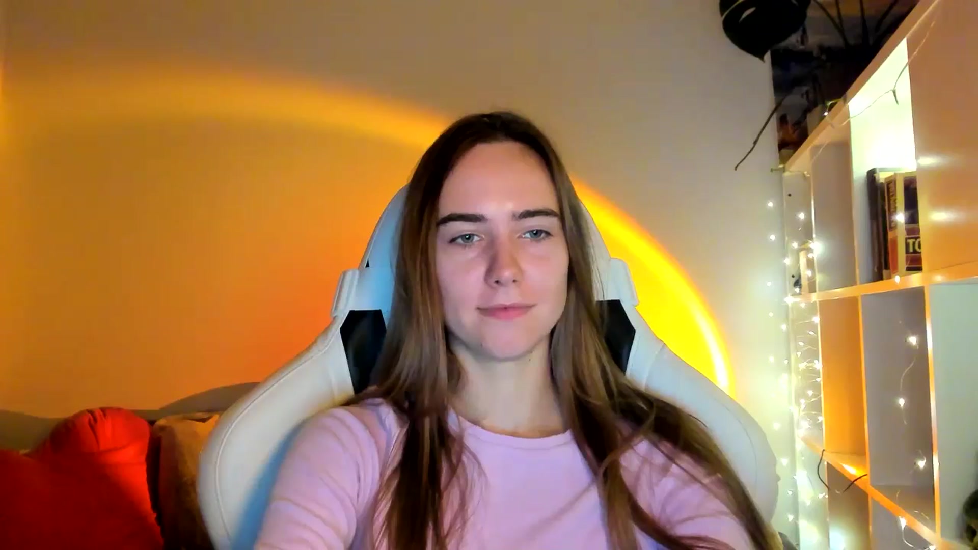 Gallery image thumbnail from OhAlisa's myfreecams stream on, 10/17/2025, 17:10 image 13 of 20