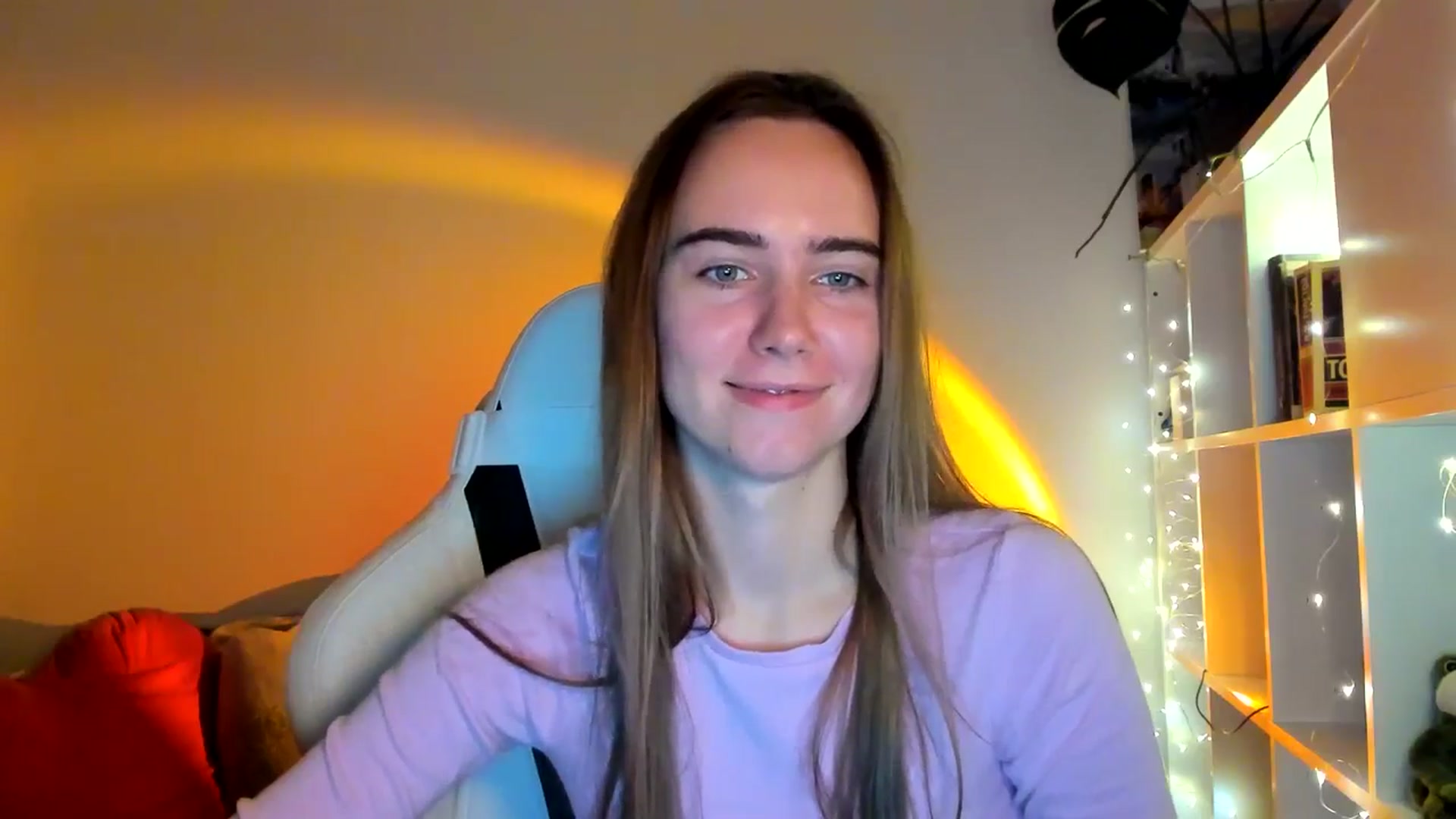 Gallery image thumbnail from OhAlisa's myfreecams stream on, 10/17/2025, 17:10 image 5 of 20