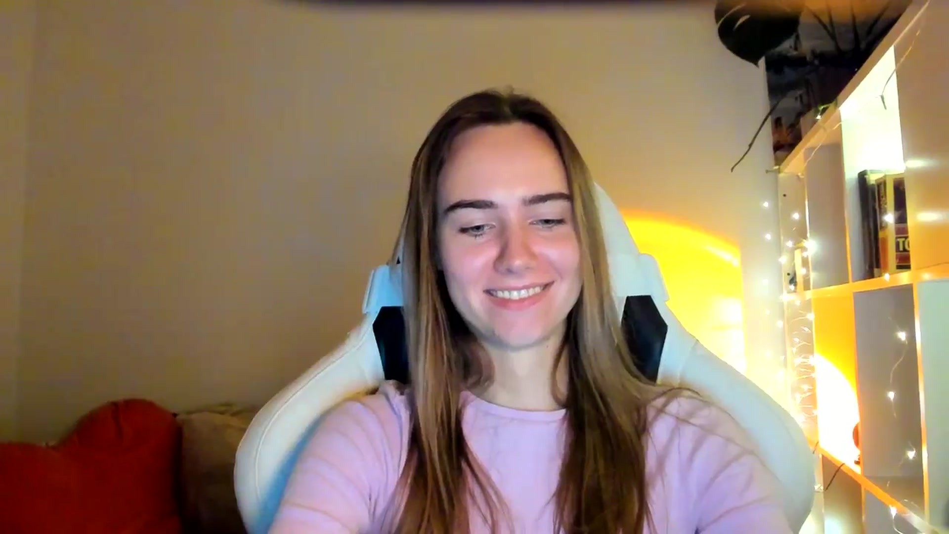 Gallery image thumbnail from OhAlisa's myfreecams stream on, 10/17/2025, 19:49 image 19 of 20