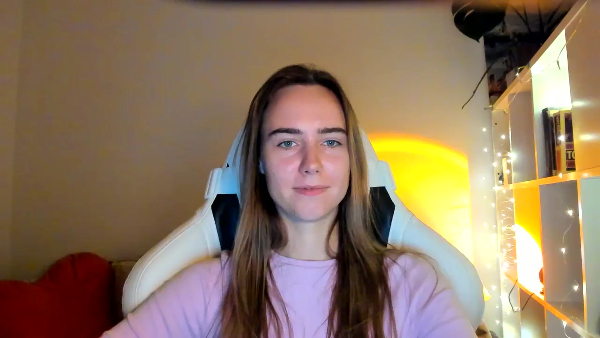 Gallery image thumbnail from OhAlisa's myfreecams stream on, 10/17/2025, 19:49 image 14 of 20