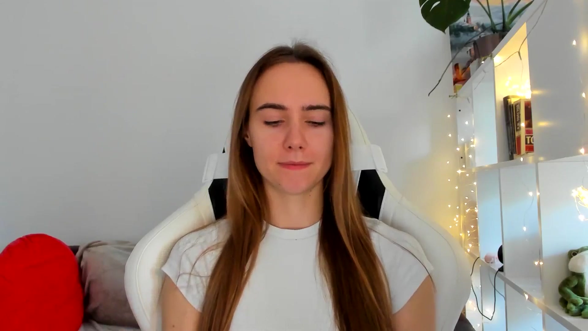 Gallery image thumbnail from OhAlisa's myfreecams stream on, 10/18/2025, 14:50 image 6 of 20