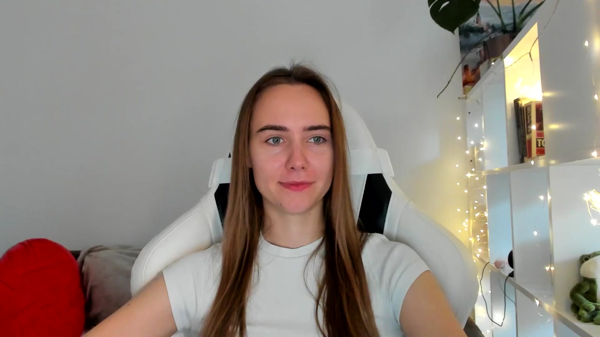 Gallery image thumbnail from OhAlisa's myfreecams stream on, 10/18/2025, 14:50 image 19 of 20