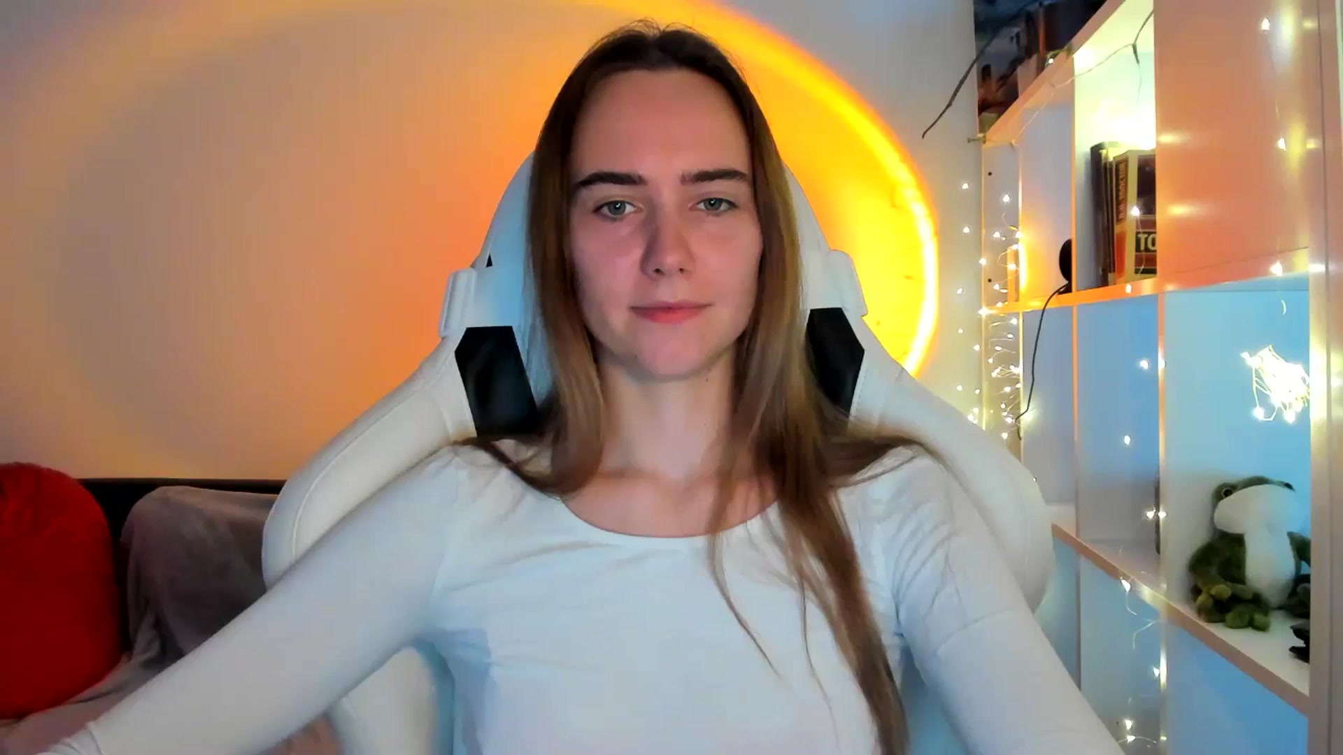 Gallery image thumbnail from OhAlisa's myfreecams stream on, 10/20/2025, 15:32 image 8 of 20