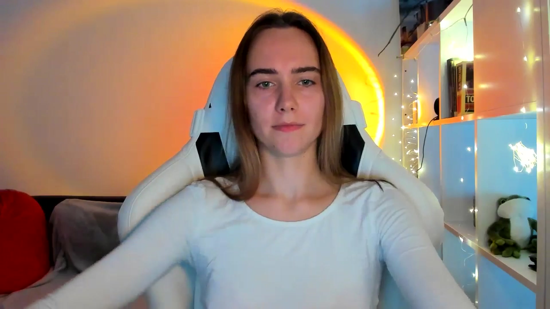 Gallery image thumbnail from OhAlisa's myfreecams stream on, 10/20/2025, 15:32 image 6 of 20