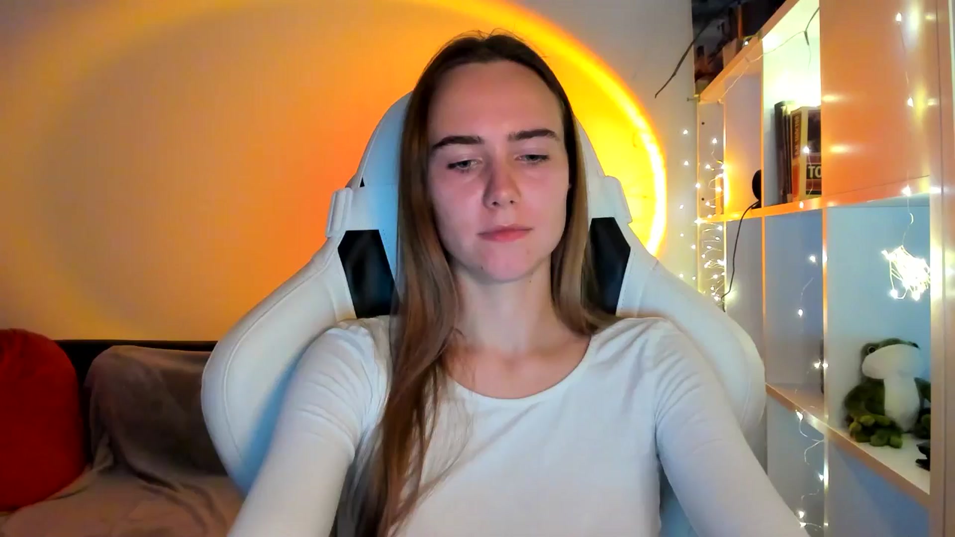 Gallery image thumbnail from OhAlisa's myfreecams stream on, 10/20/2025, 15:32 image 19 of 20