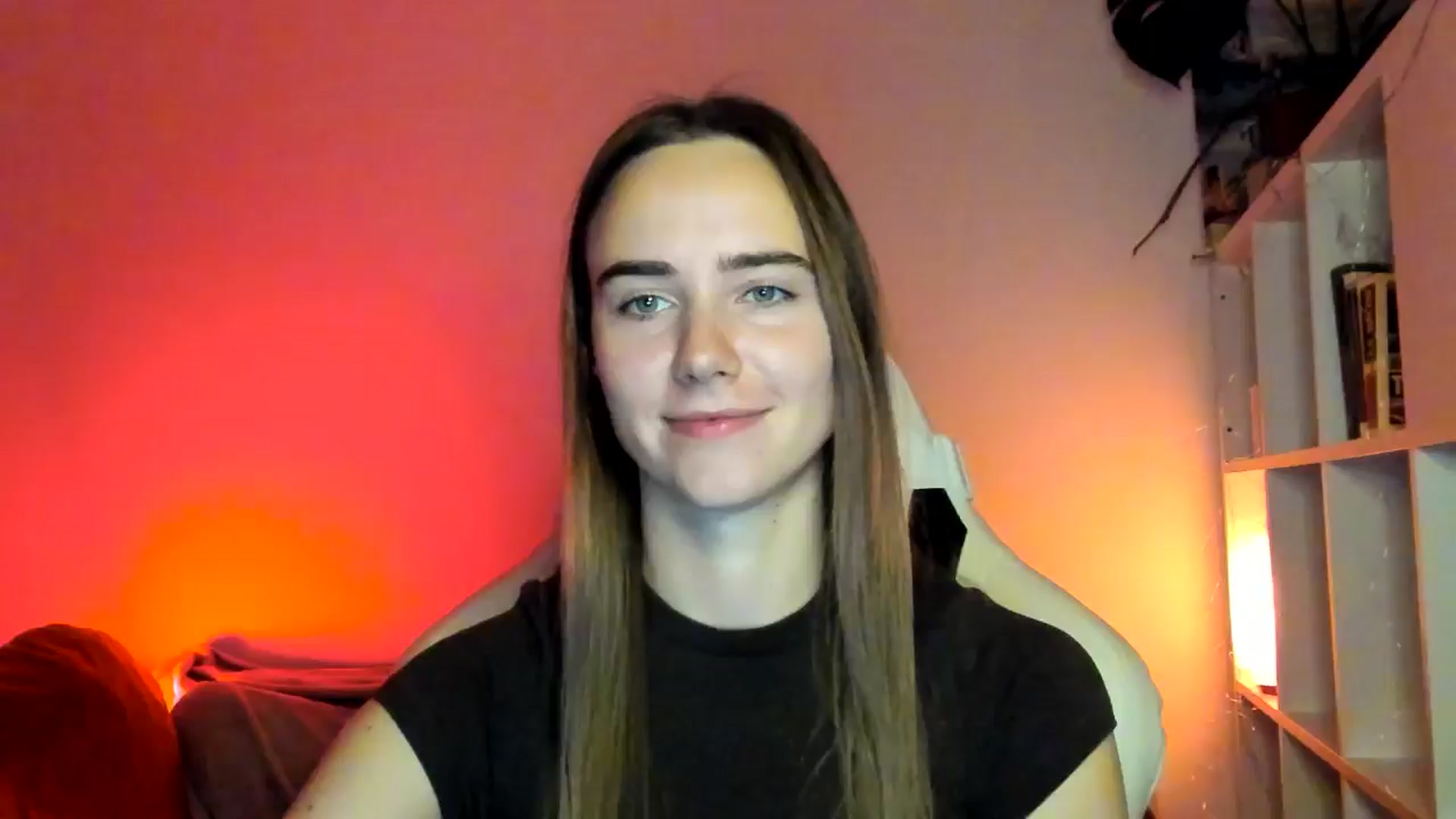 Gallery image thumbnail from OhAlisa's myfreecams stream on, 10/21/2025, 18:18 image 5 of 20