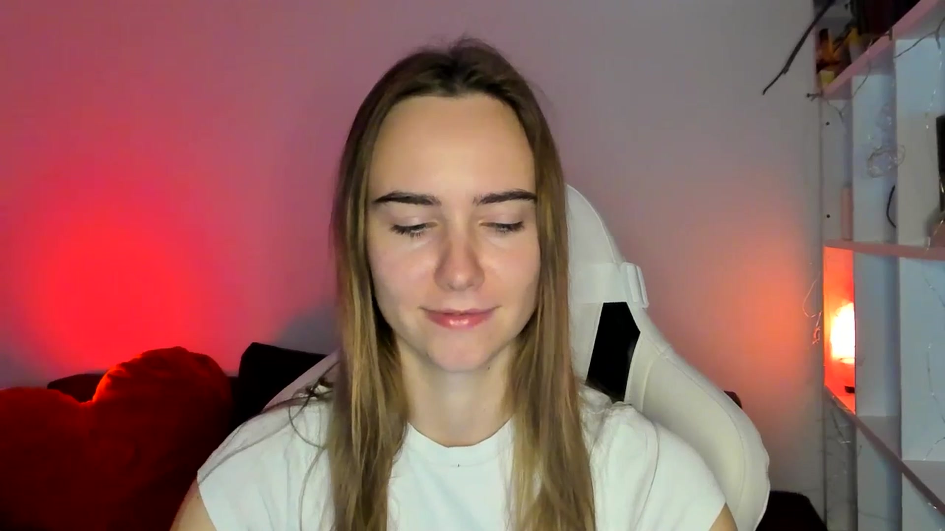 Gallery image thumbnail from OhAlisa's myfreecams stream on, 10/22/2025, 15:07 image 8 of 20