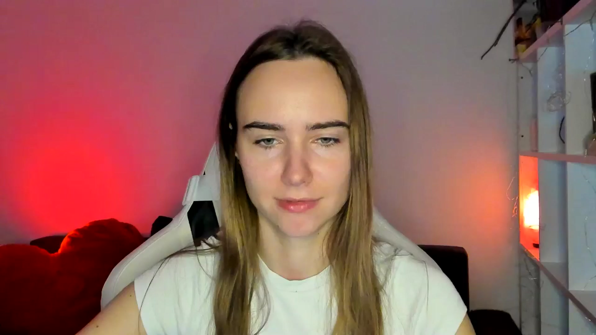 Gallery image thumbnail from OhAlisa's myfreecams stream on, 10/22/2025, 15:07 image 13 of 20