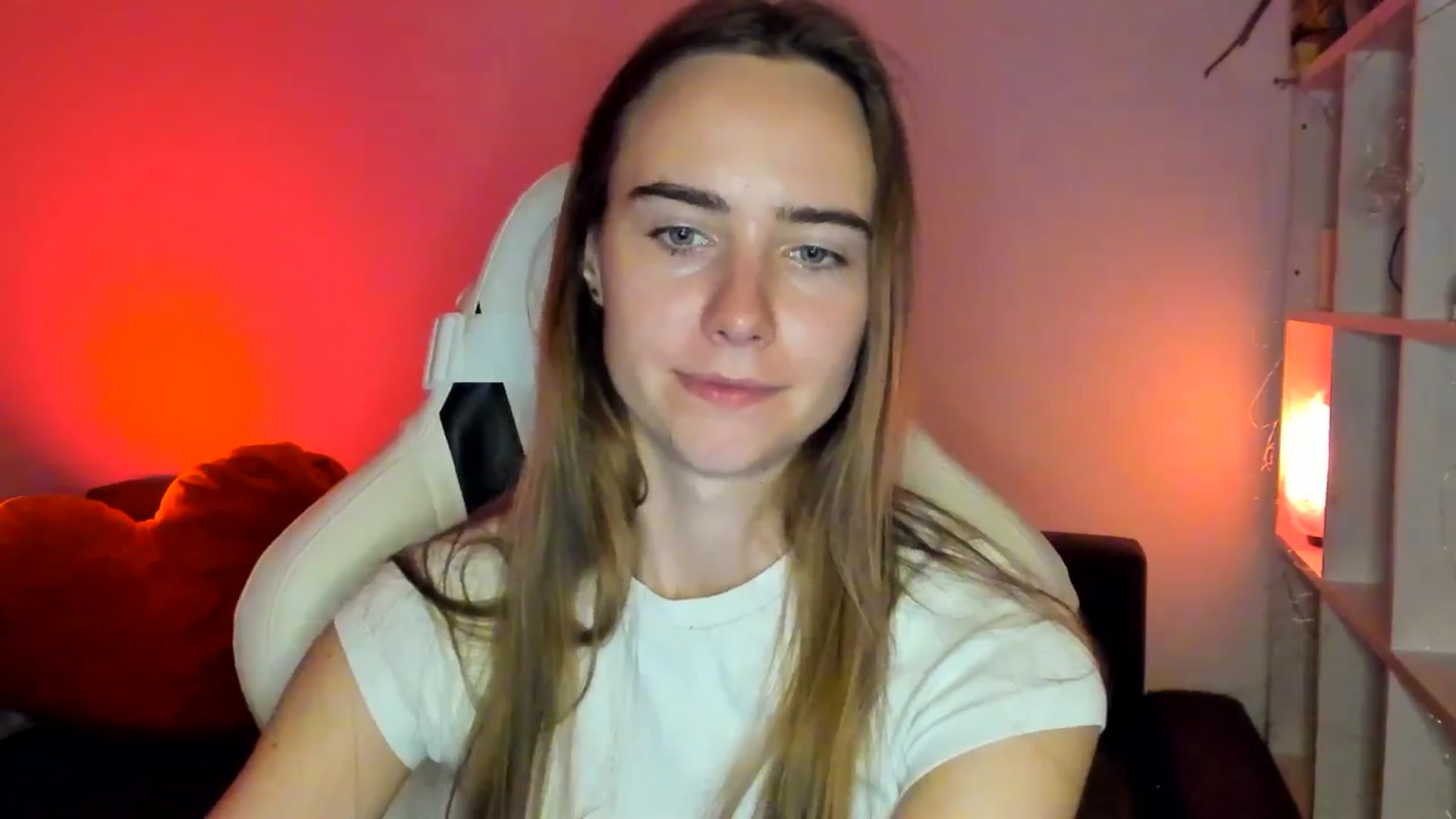 Gallery image thumbnail from OhAlisa's myfreecams stream on, 10/22/2025, 17:12 image 13 of 20