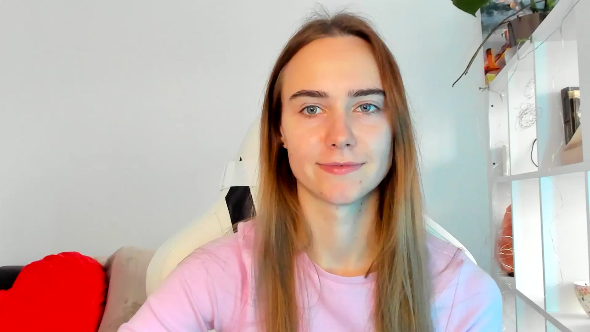 Gallery image thumbnail from OhAlisa's myfreecams stream on, 10/23/2025, 14:45 image 5 of 20
