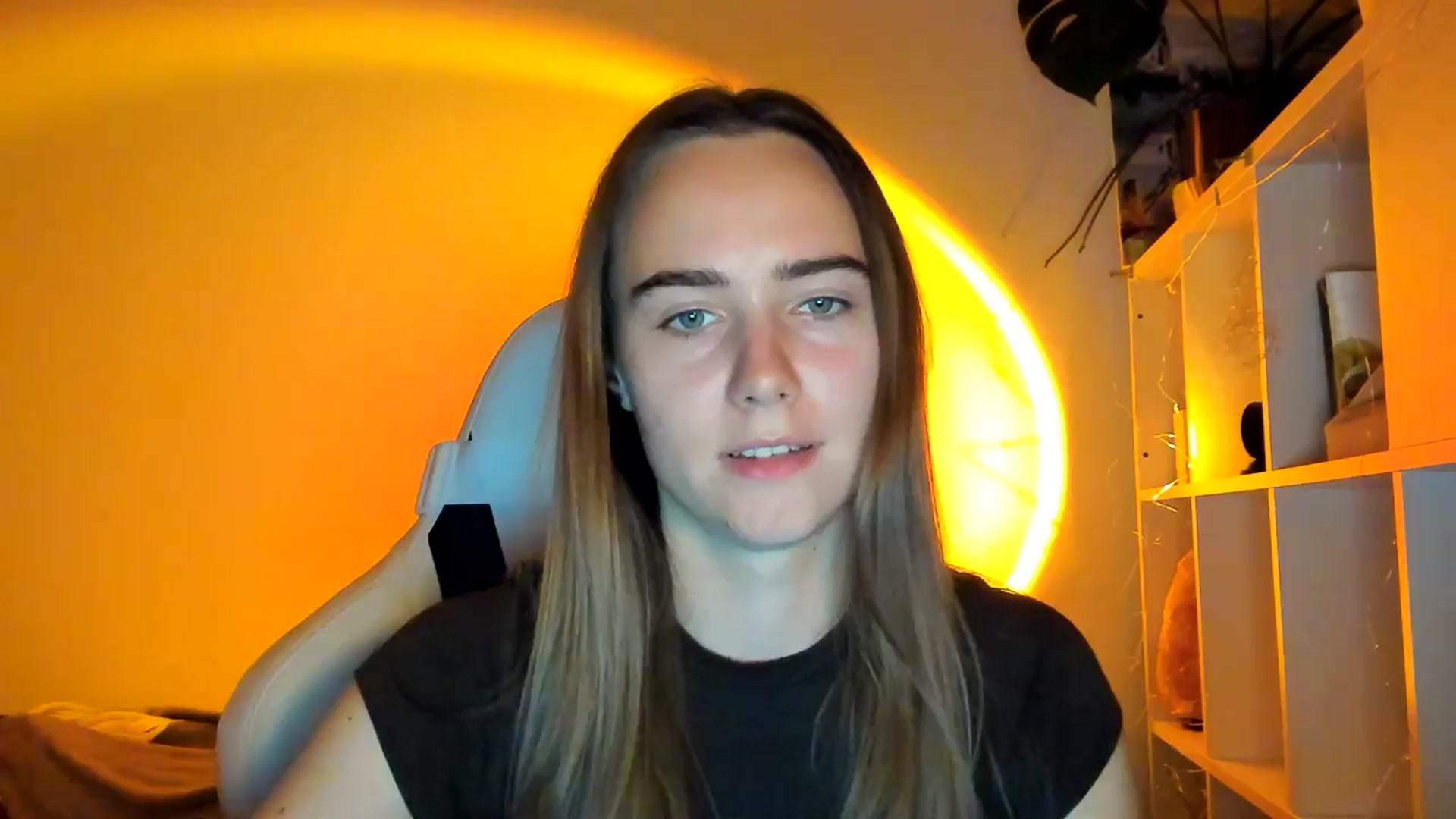 Gallery image thumbnail from OhAlisa's myfreecams stream on, 10/27/2025, 18:38 image 10 of 20