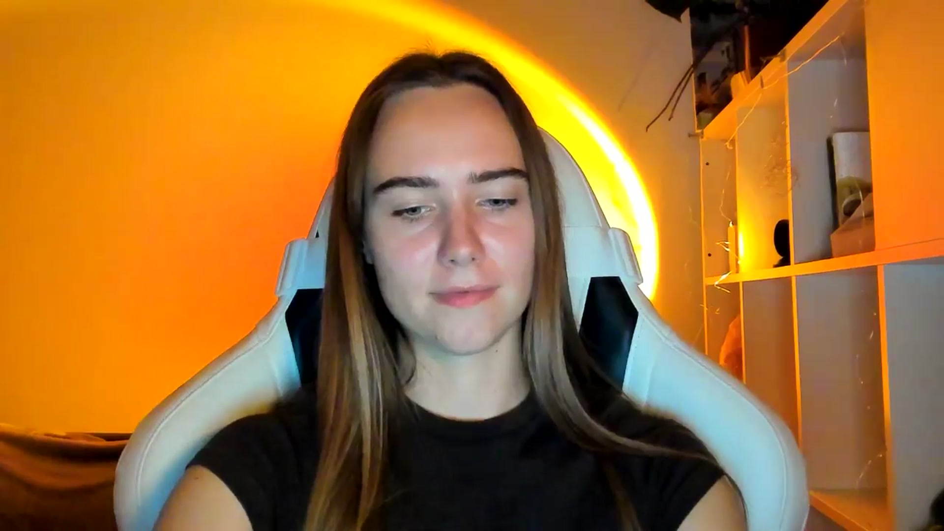 Gallery image thumbnail from OhAlisa's myfreecams stream on, 10/27/2025, 20:50 image 2 of 20