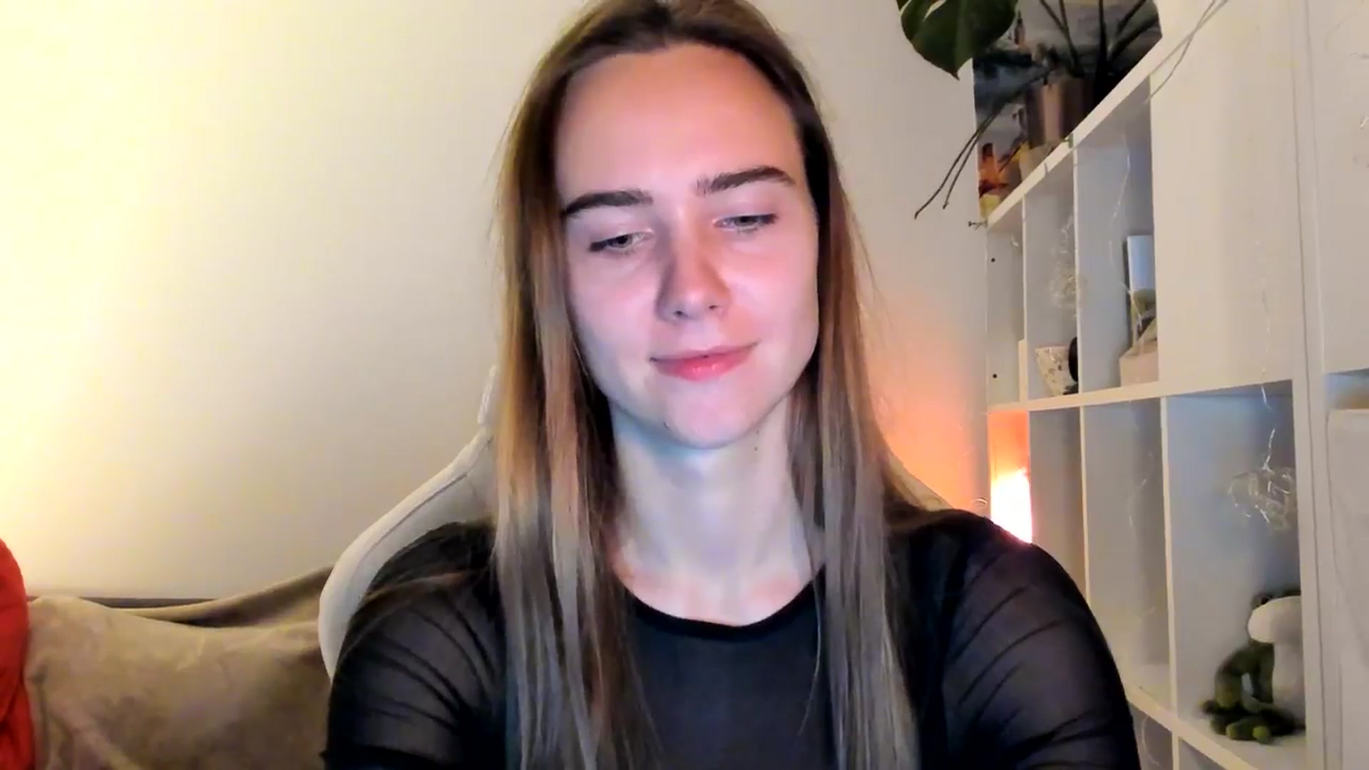 Gallery image thumbnail from OhAlisa's myfreecams stream on, 10/28/2025, 19:03 image 5 of 20