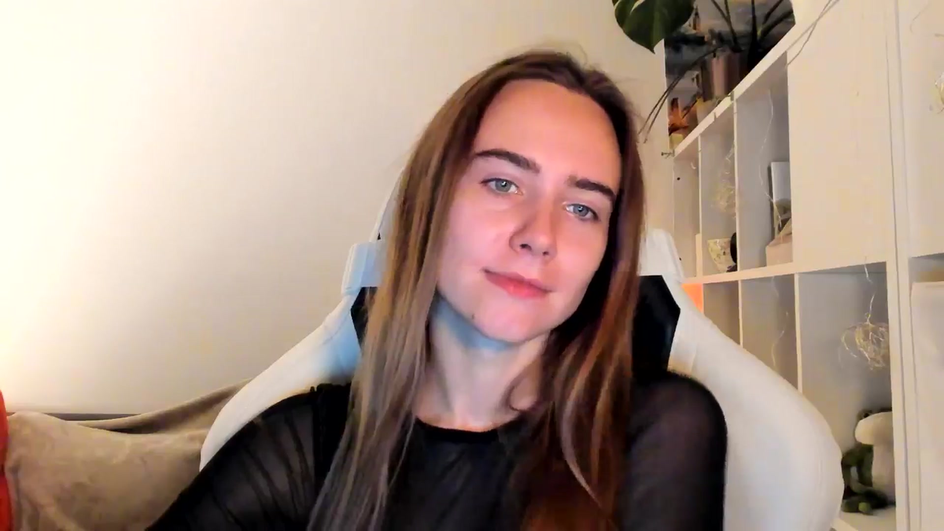 Gallery image thumbnail from OhAlisa's myfreecams stream on, 10/28/2025, 19:03 image 20 of 20