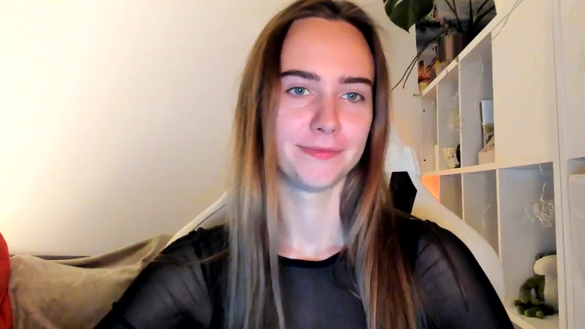 Gallery image thumbnail from OhAlisa's myfreecams stream on, 10/28/2025, 19:03 image 14 of 20