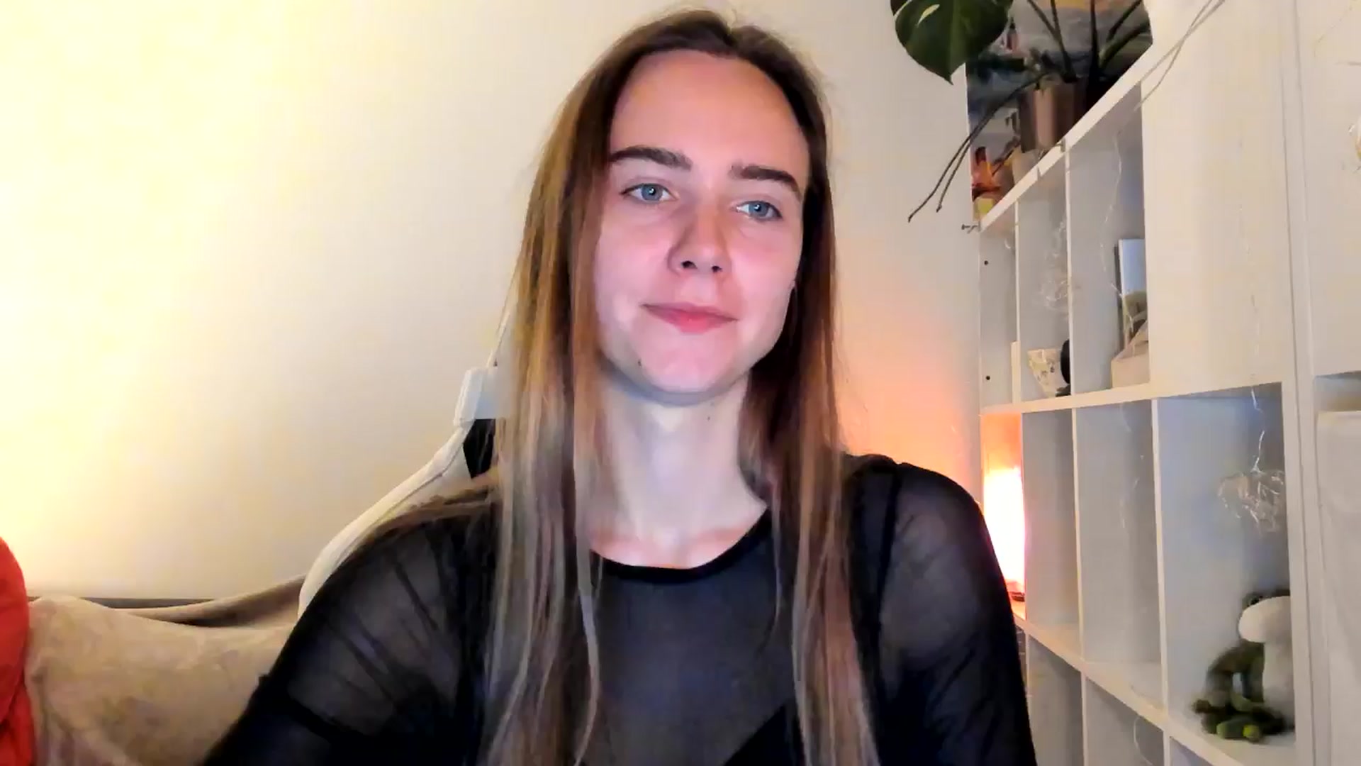 Gallery image thumbnail from OhAlisa's myfreecams stream on, 10/28/2025, 19:03 image 3 of 20