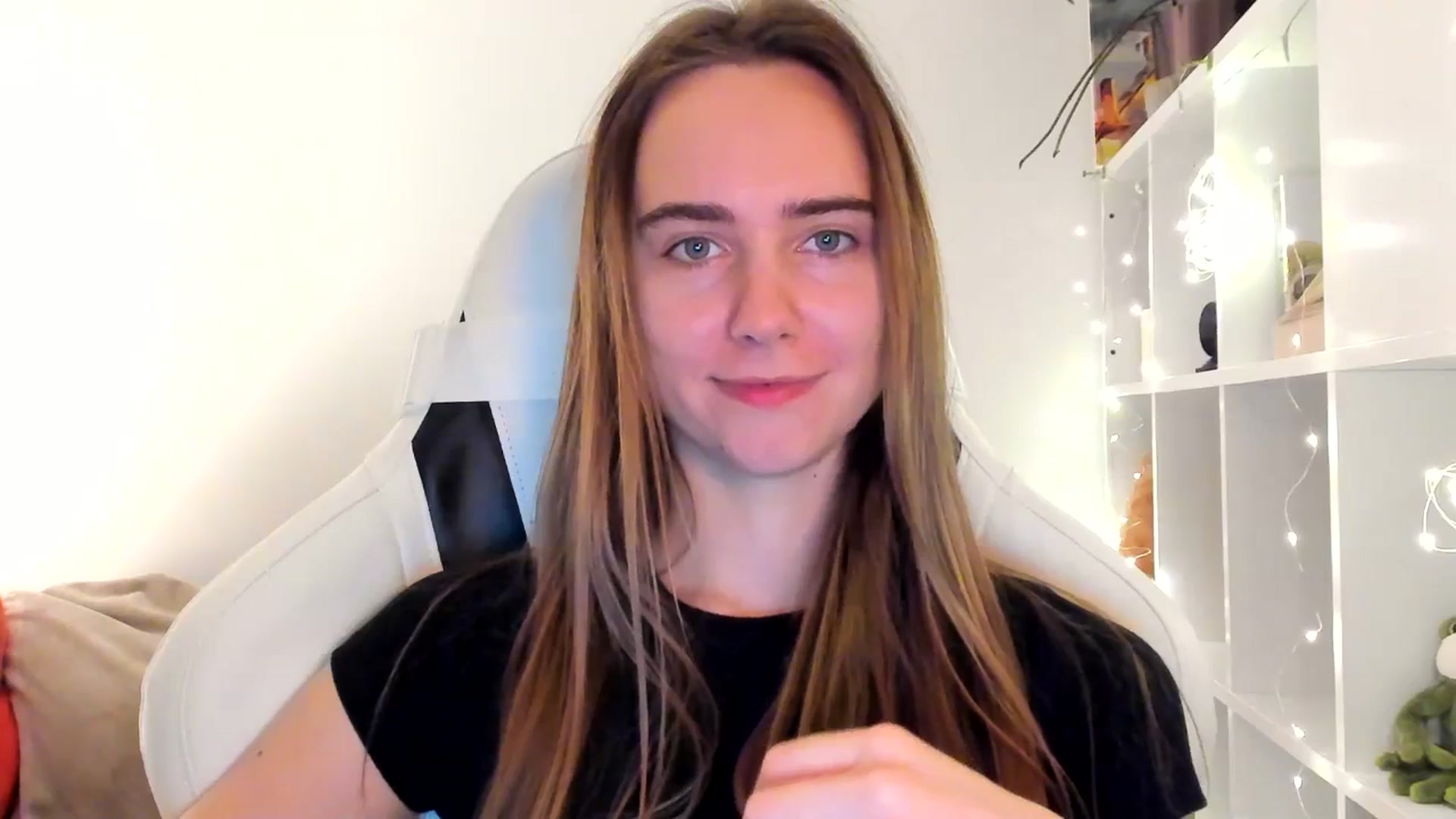 Gallery image thumbnail from OhAlisa's myfreecams stream on, 10/29/2025, 20:51 image 16 of 20
