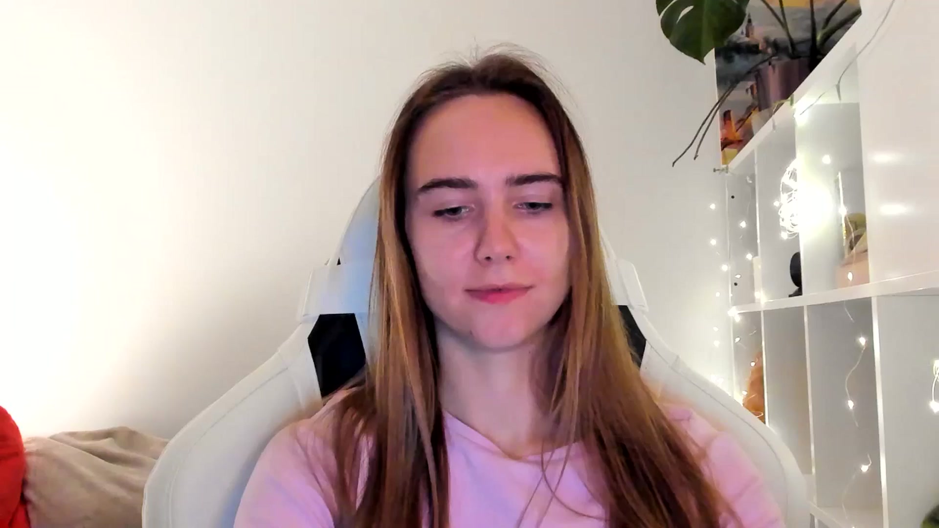 Gallery image thumbnail from OhAlisa's myfreecams stream on, 10/29/2025, 20:51 image 9 of 20
