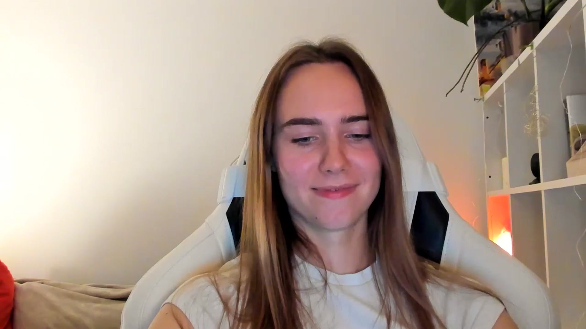 Gallery image thumbnail from OhAlisa's myfreecams stream on, 10/30/2025, 18:02 image 11 of 20