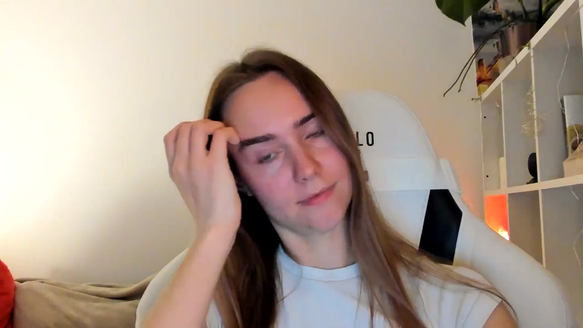 Gallery image thumbnail from OhAlisa's myfreecams stream on, 10/30/2025, 18:02 image 14 of 20