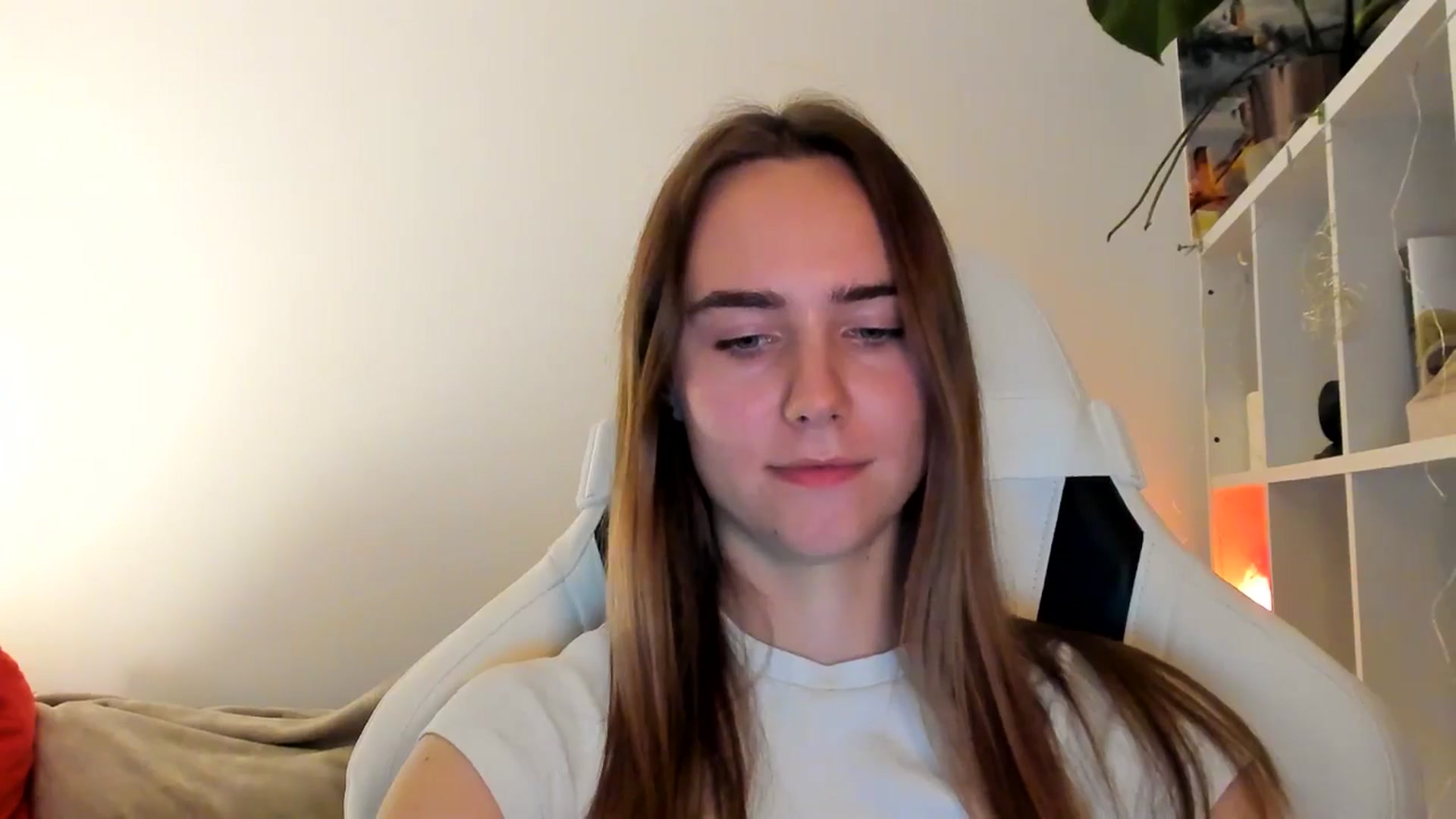 Gallery image thumbnail from OhAlisa's myfreecams stream on, 10/30/2025, 18:02 image 16 of 20