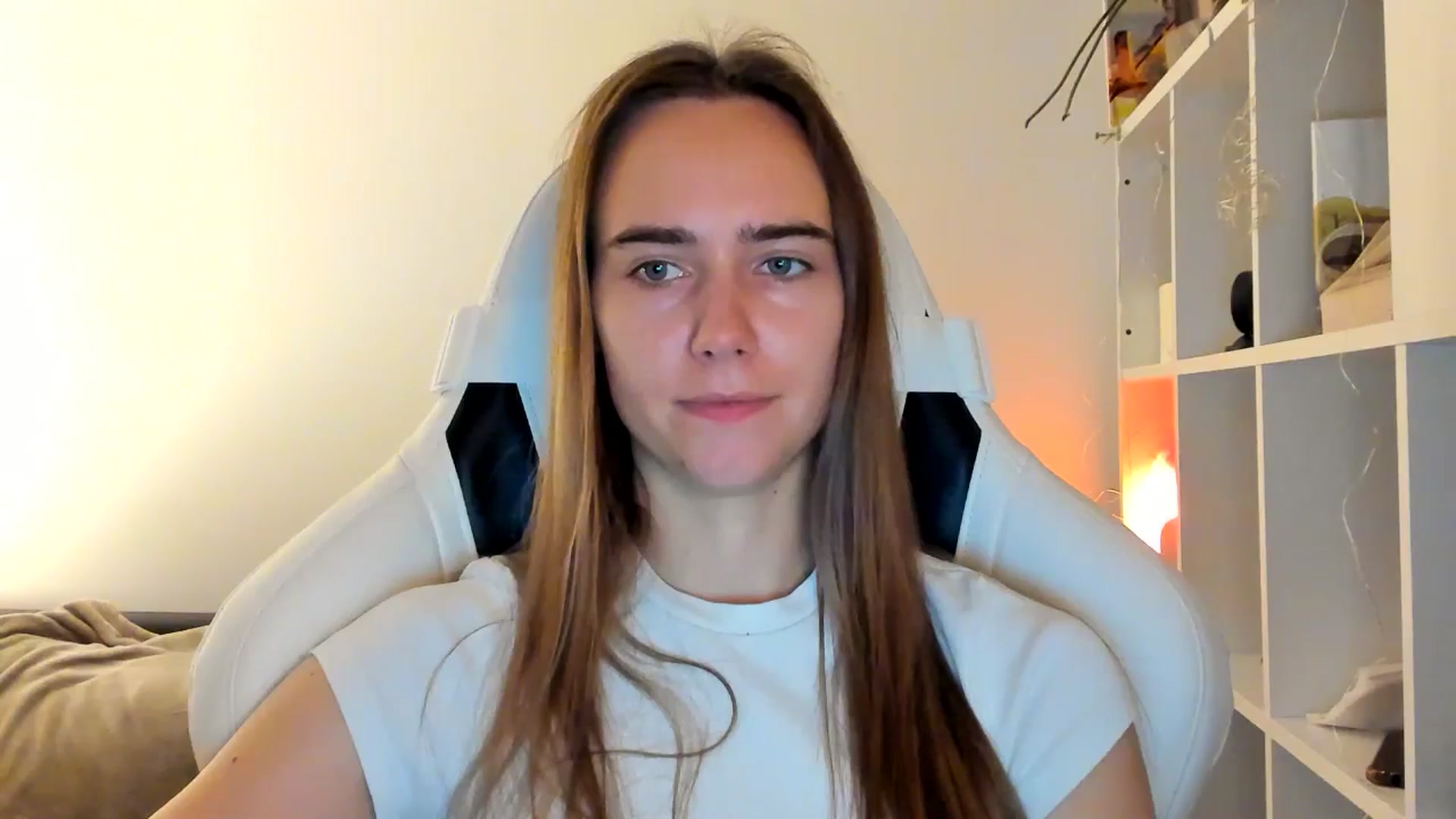 Gallery image thumbnail from OhAlisa's myfreecams stream on, 11/01/2025, 17:22 image 6 of 20
