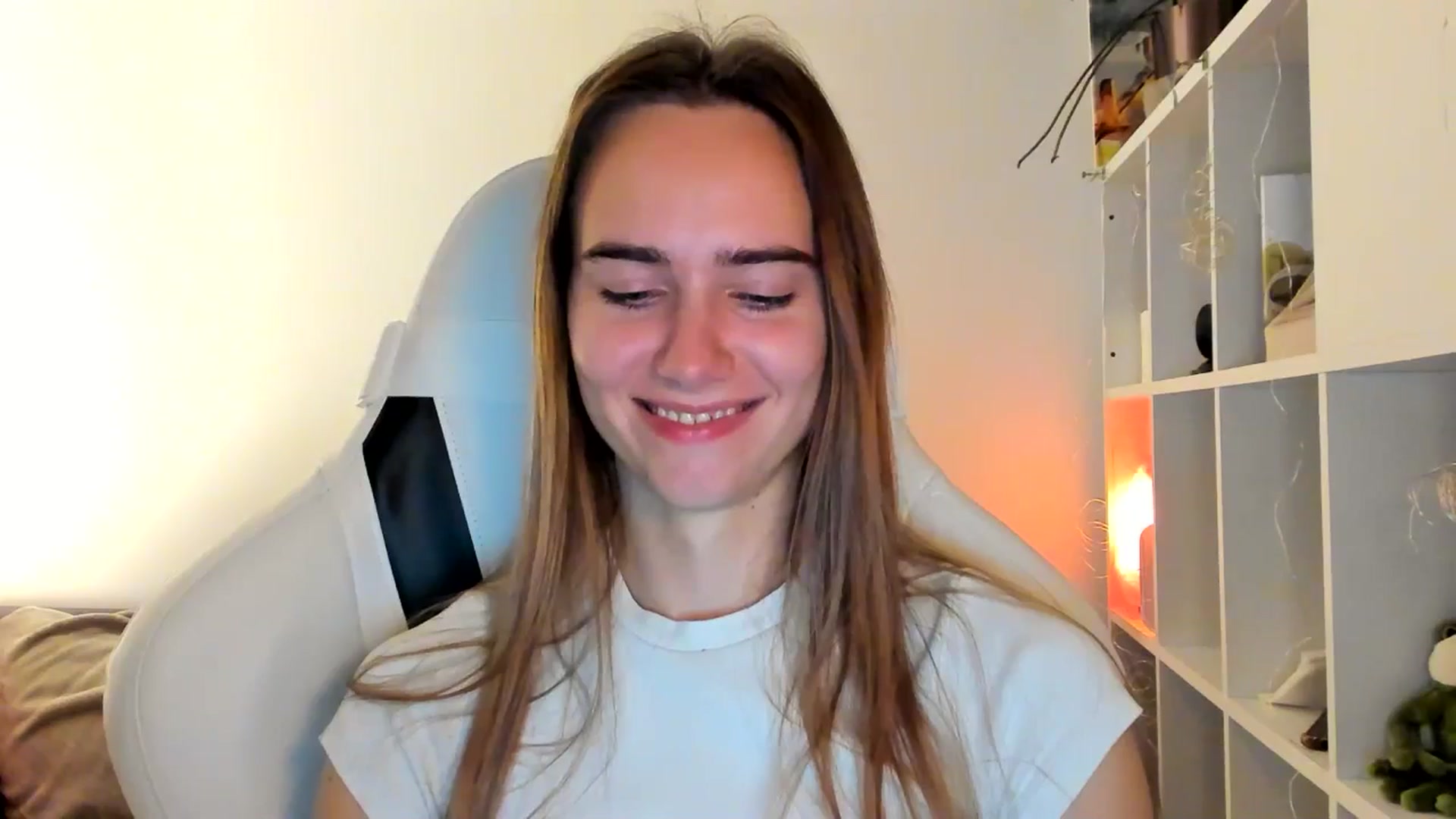 Gallery image thumbnail from OhAlisa's myfreecams stream on, 11/01/2025, 20:25 image 3 of 20