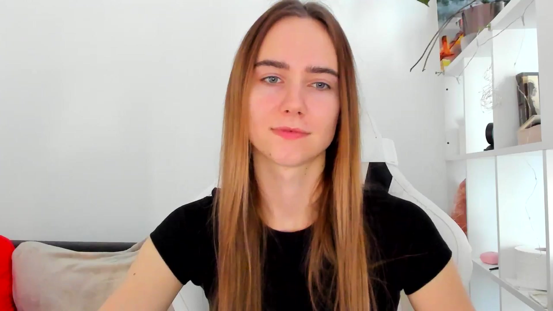 Gallery image thumbnail from OhAlisa's myfreecams stream on, 11/04/2025, 13:31 image 8 of 20
