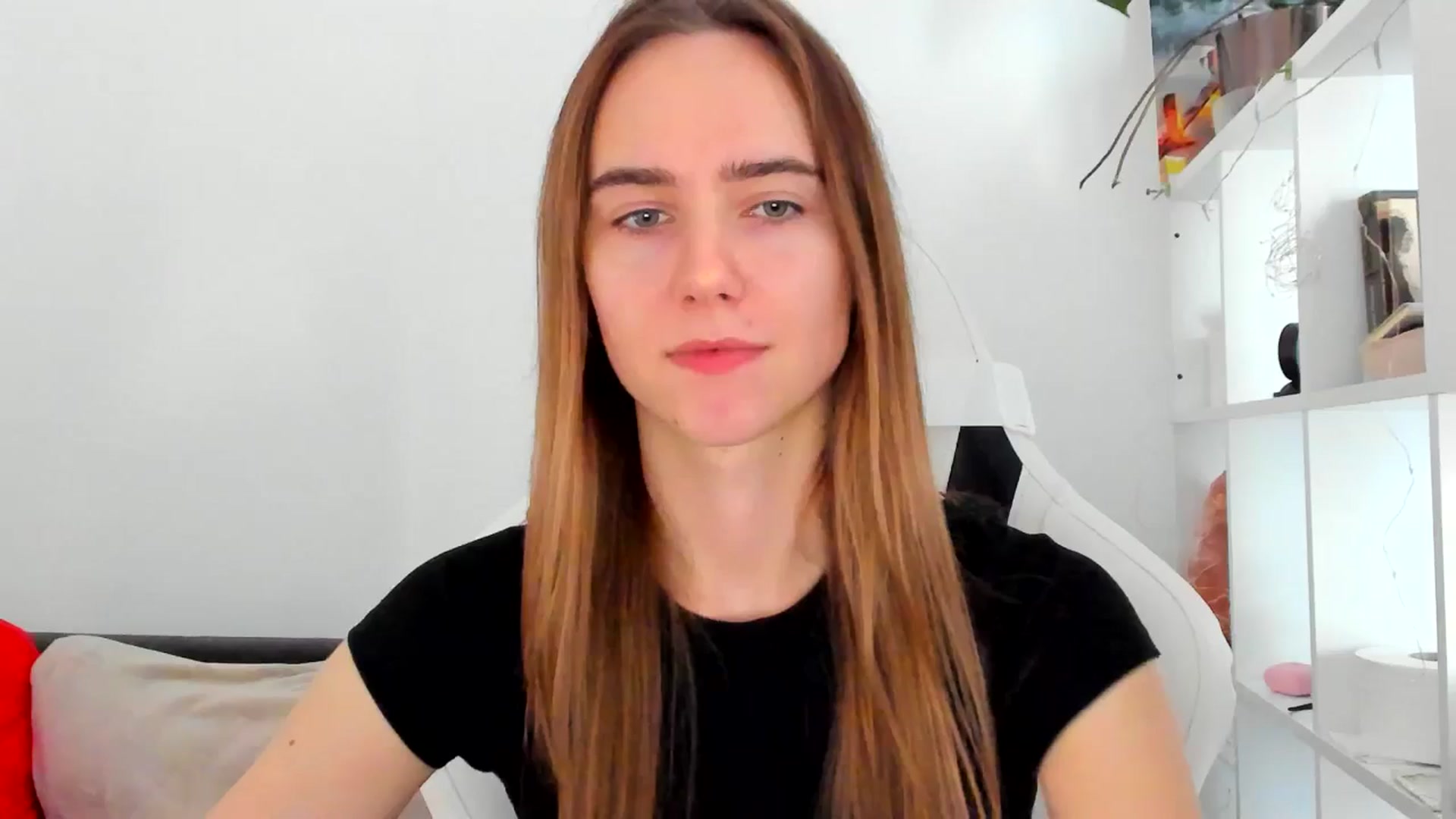 Gallery image thumbnail from OhAlisa's myfreecams stream on, 11/04/2025, 13:31 image 10 of 20