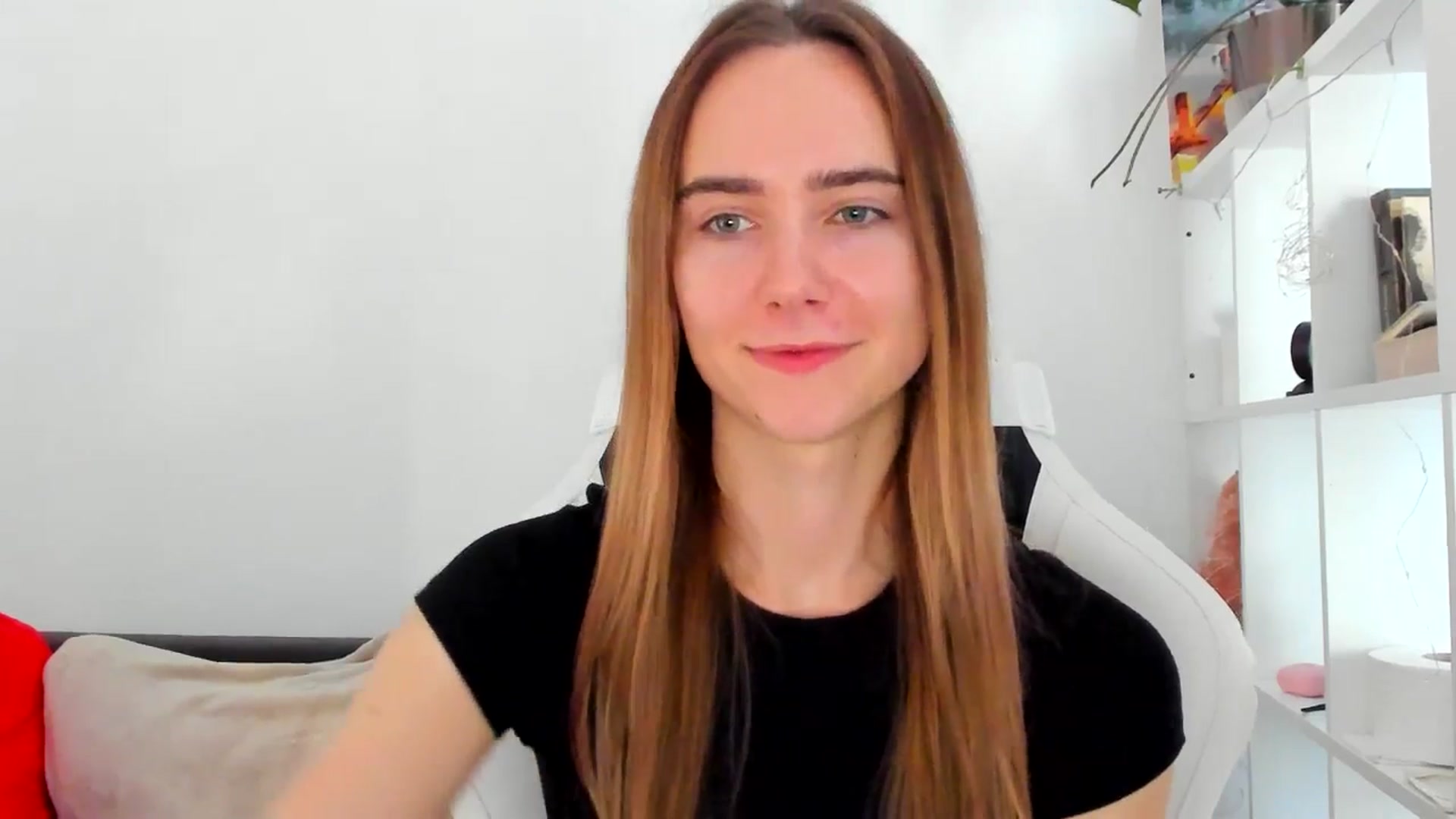 Gallery image thumbnail from OhAlisa's myfreecams stream on, 11/04/2025, 13:31 image 12 of 20